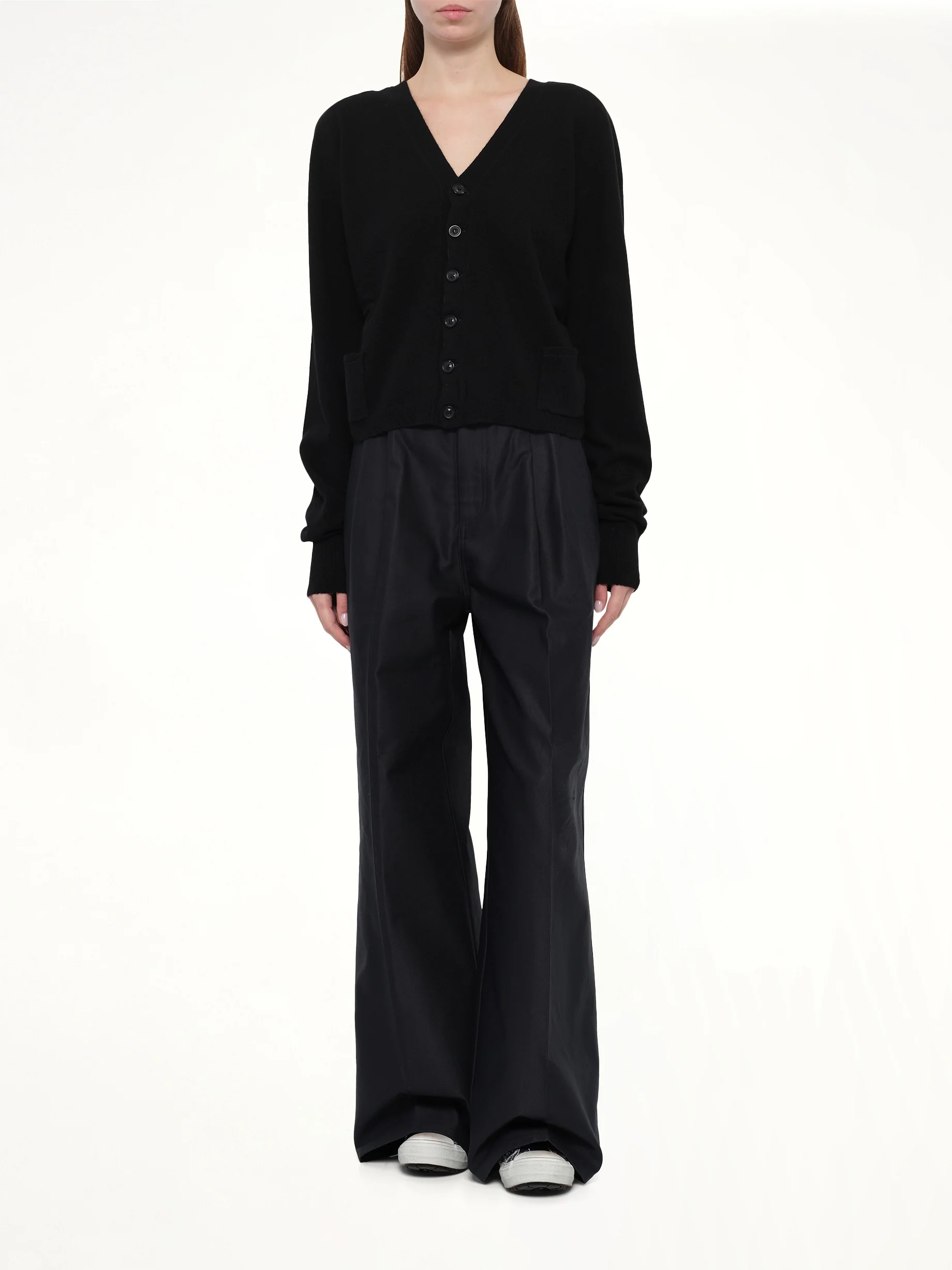 Gauge 14 Wool V-Neck Cardigan in Black - Image 4