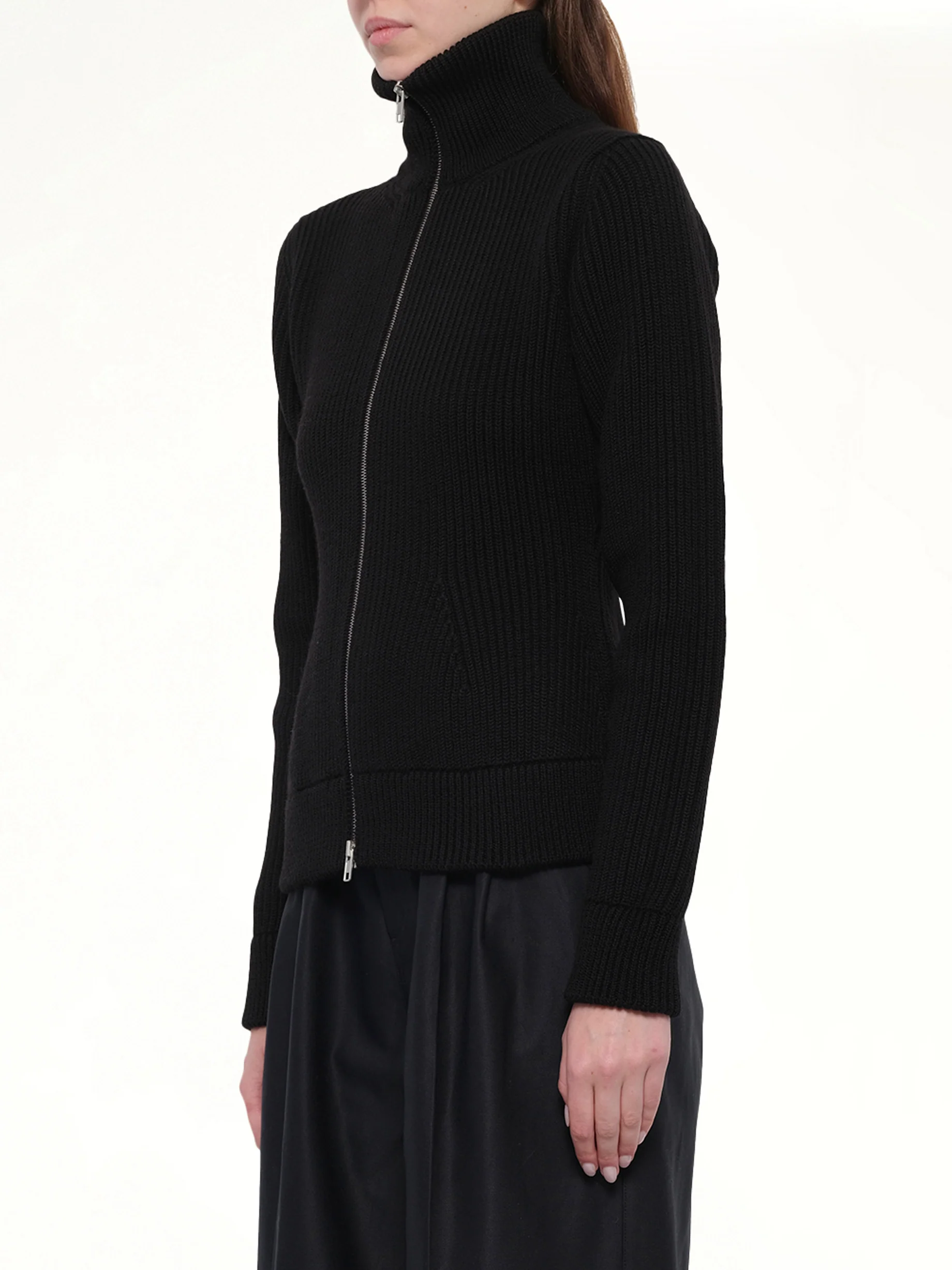 Gauge 5 Zip Cardigan in Black - Image 3