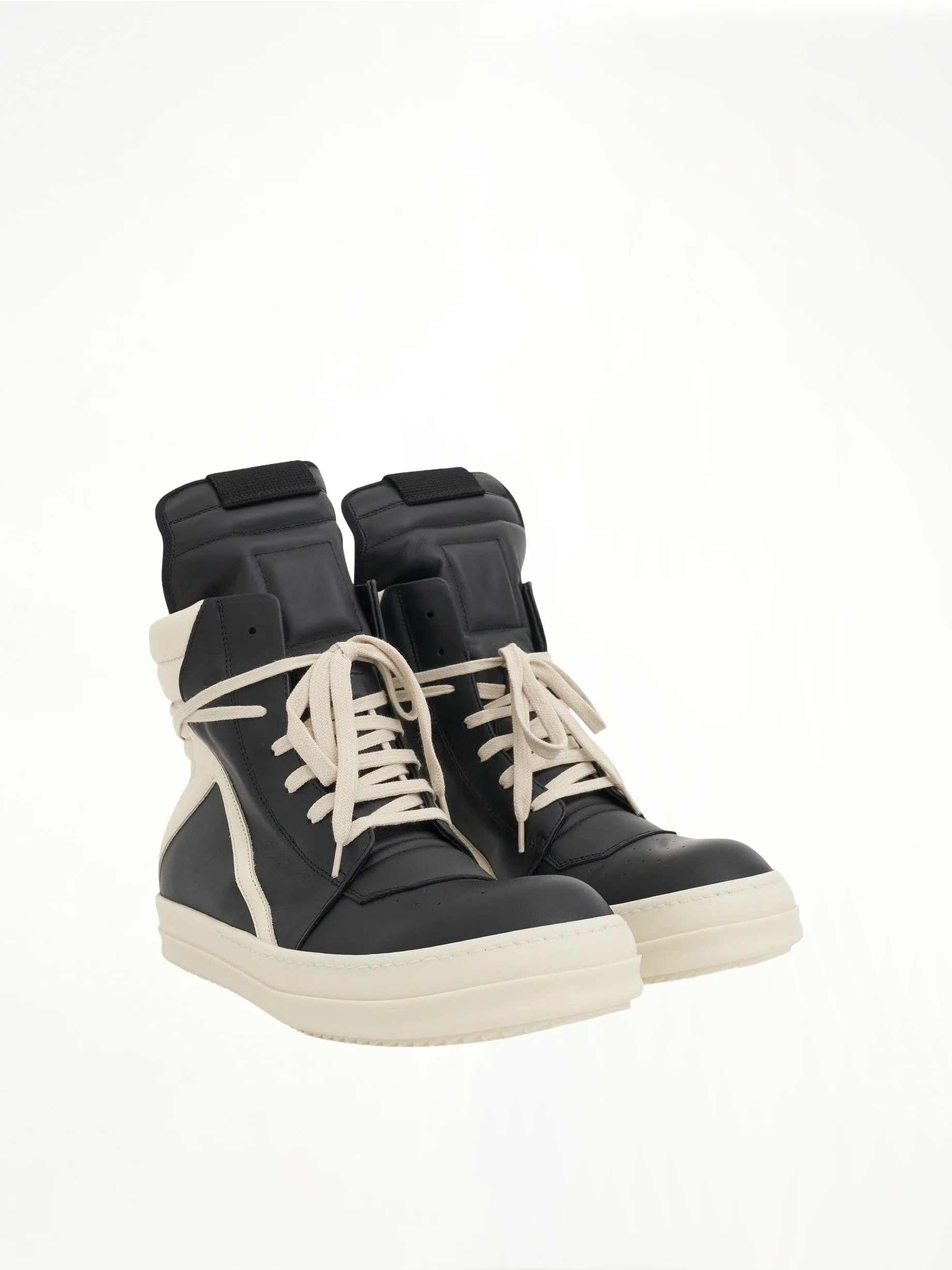Geobasket Calf Leather Sneakers in Black/Milk - Image 2