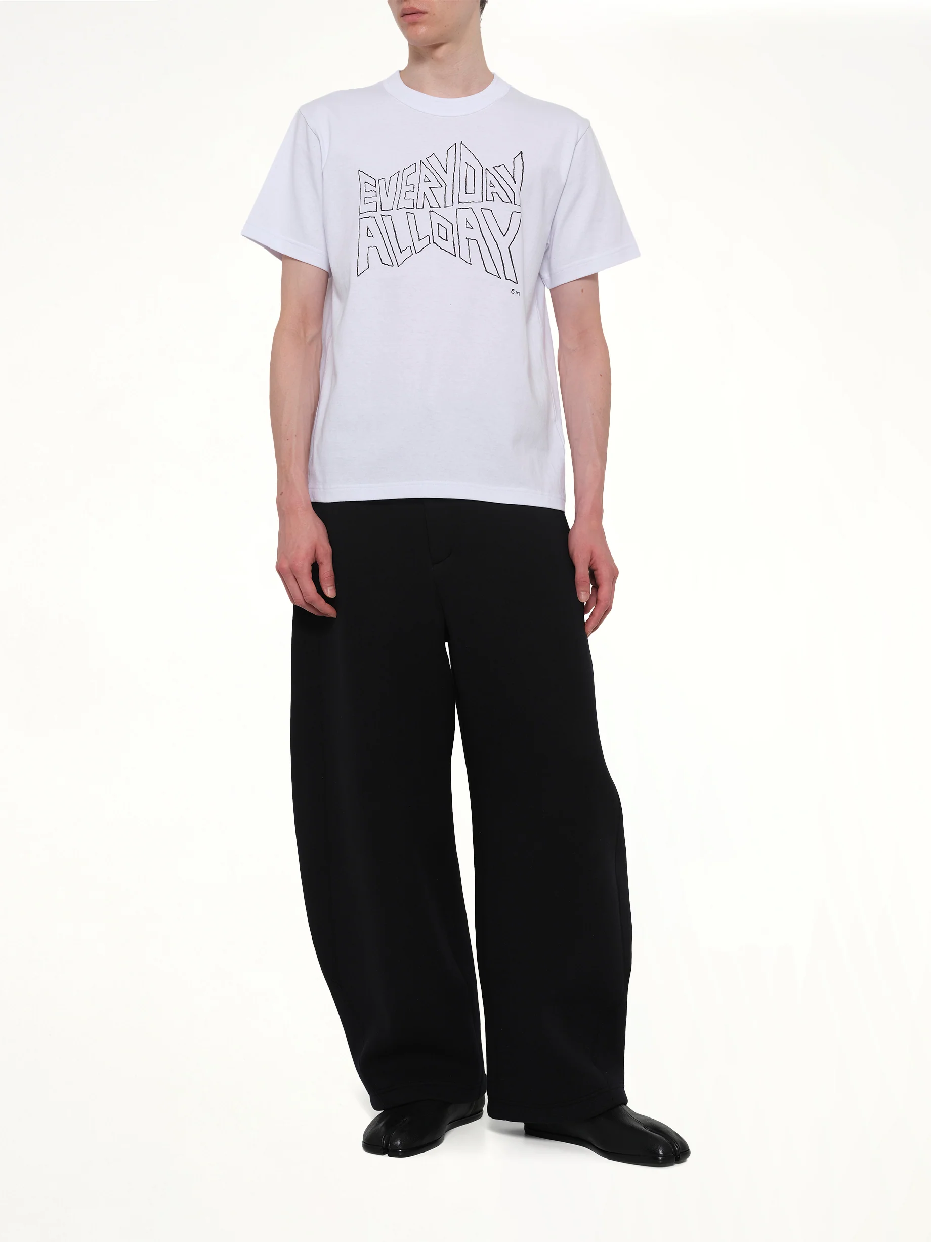Geoff Sacai Print T-Shirt in White - Image 4