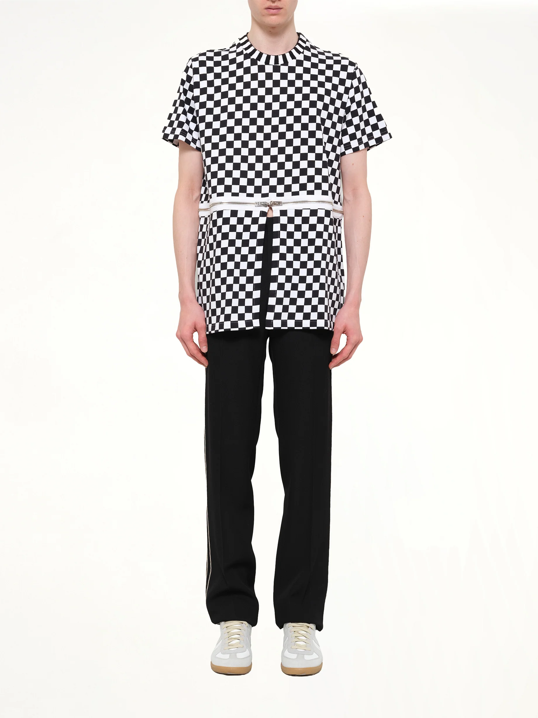 Podium T-Shirt in Black - Image 2