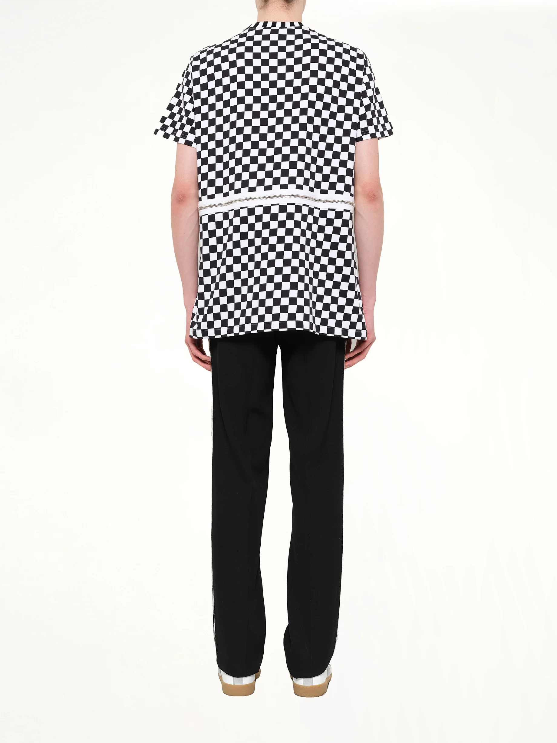 Podium T-Shirt in Black - Image 4