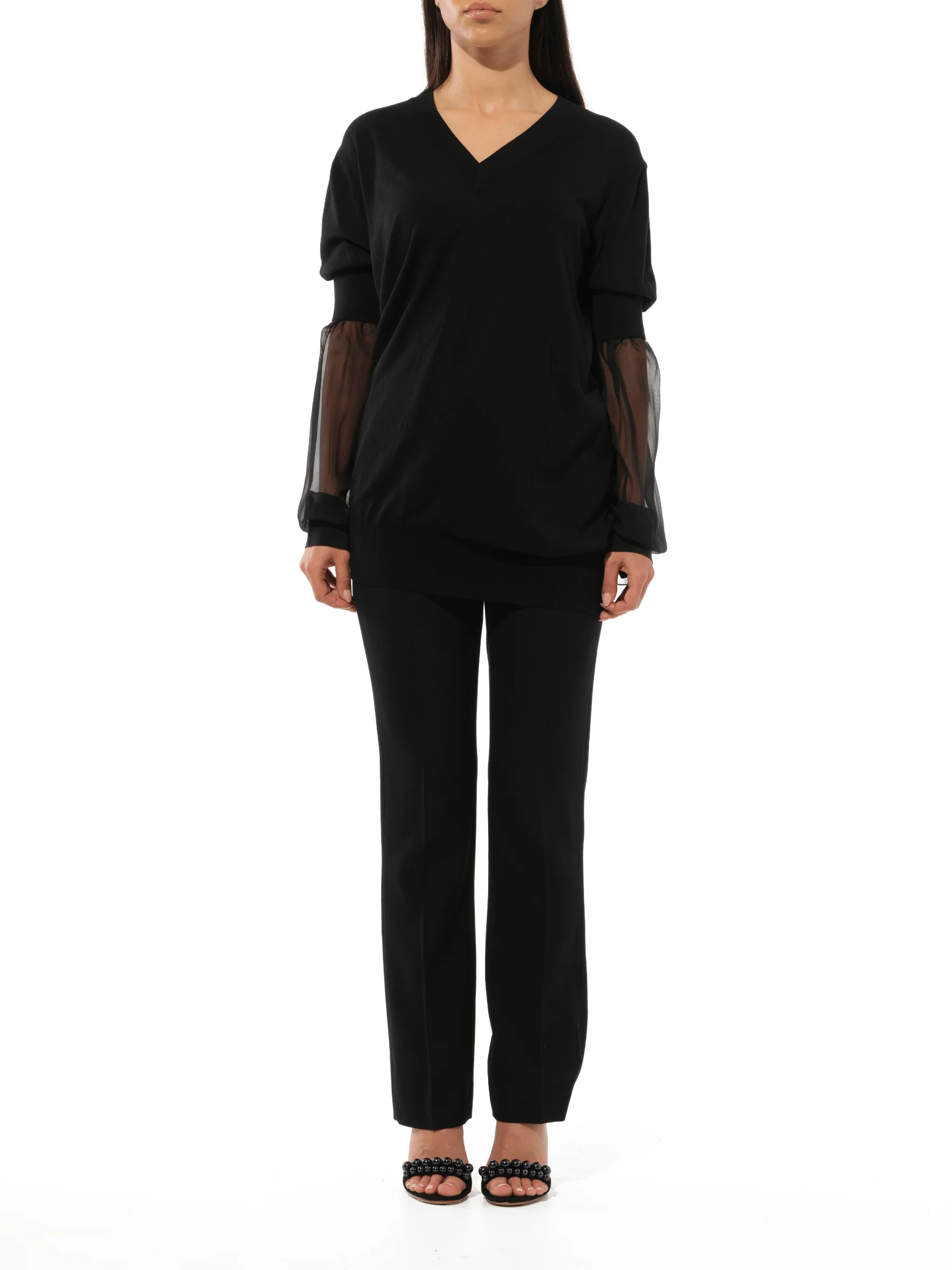Classic Pullover in Black - Image 4