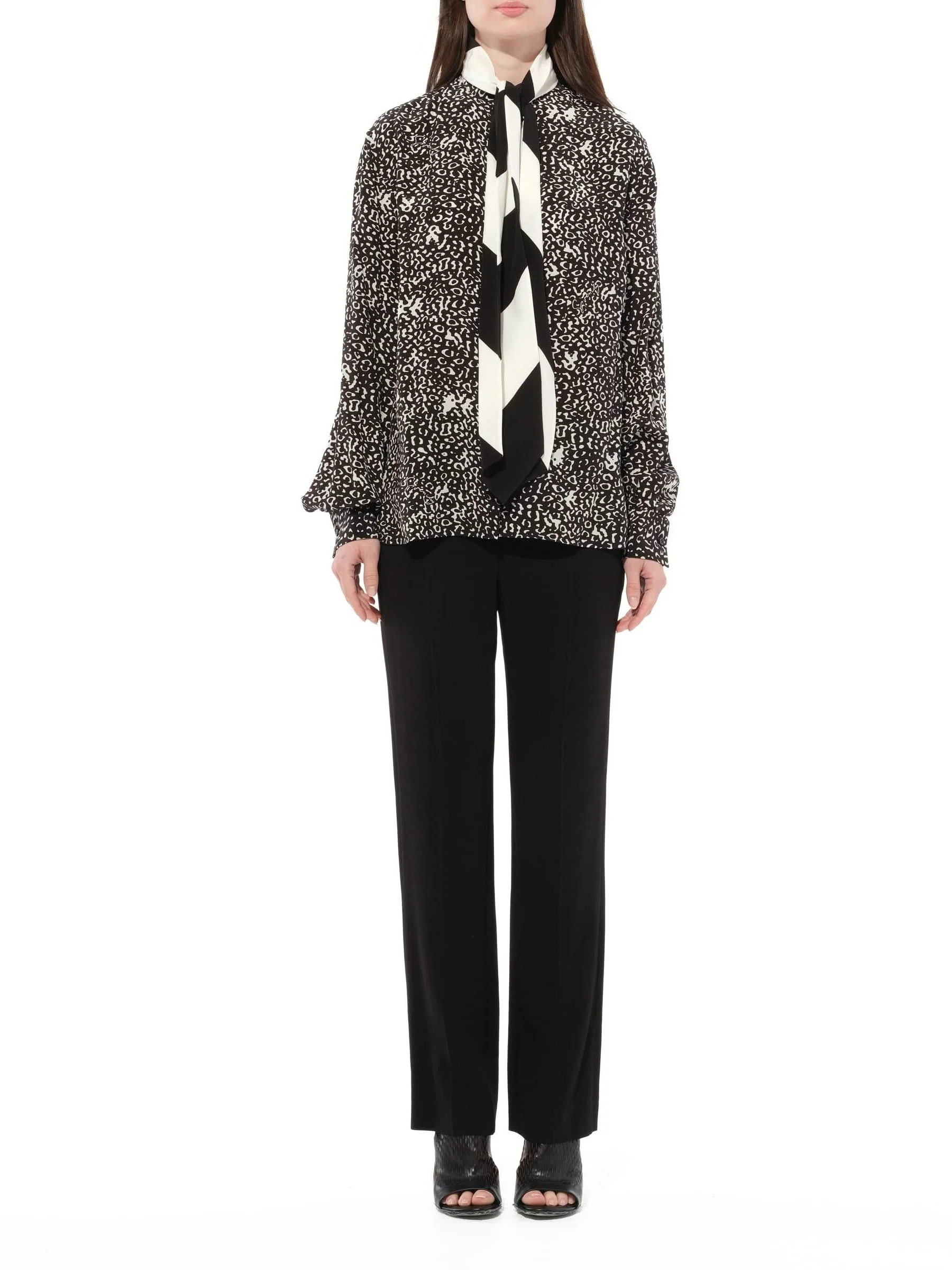 Shirt With Scarf in Black - Image 4