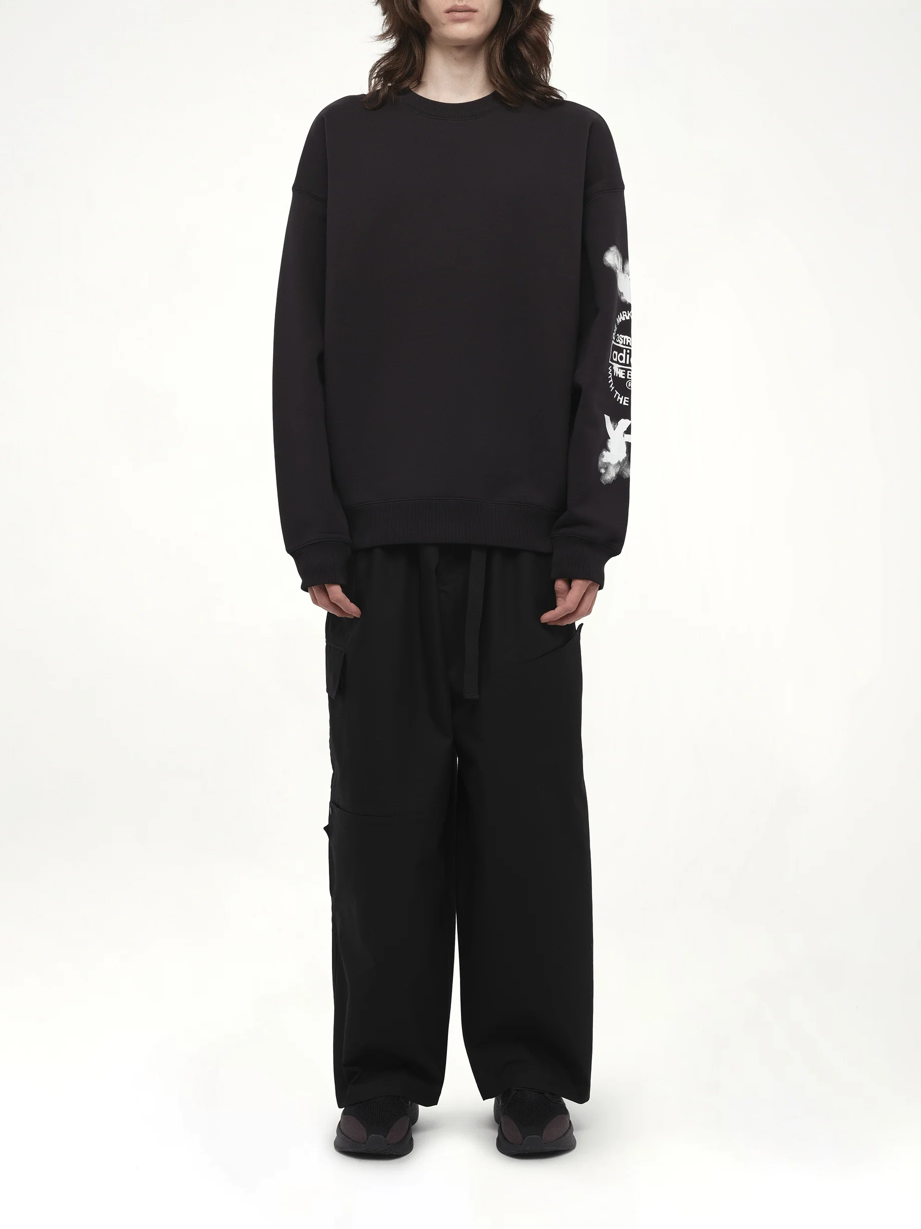 Graphic Crew Sweat in Black - Image 7