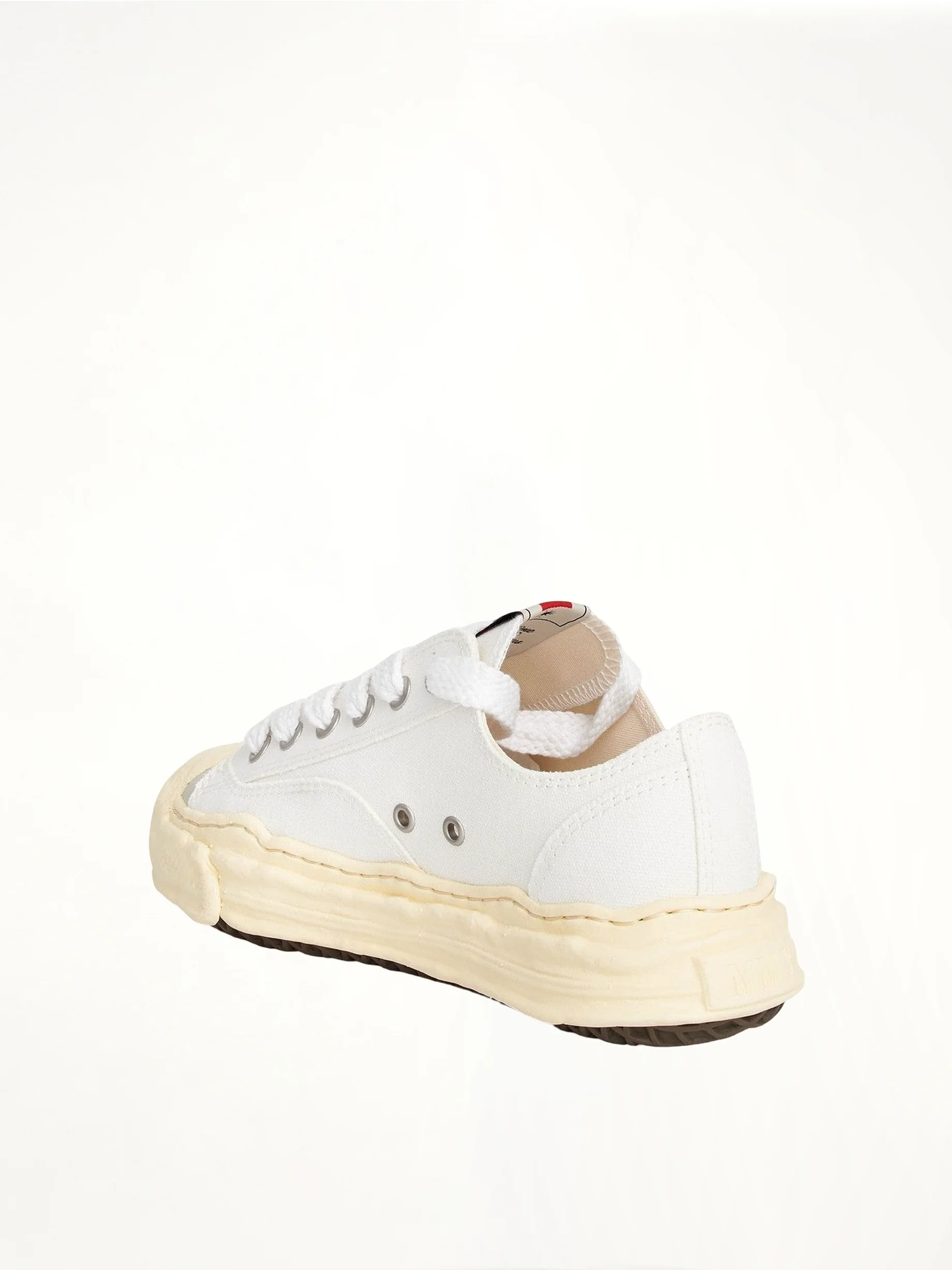 Hank OG Vintage Sneaker in White - Image 3