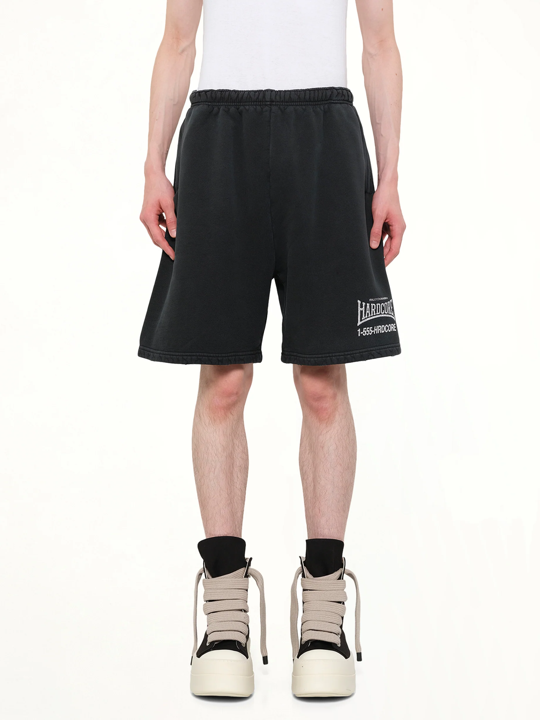 "Hardcore" Buffalo Sweatshort in Black