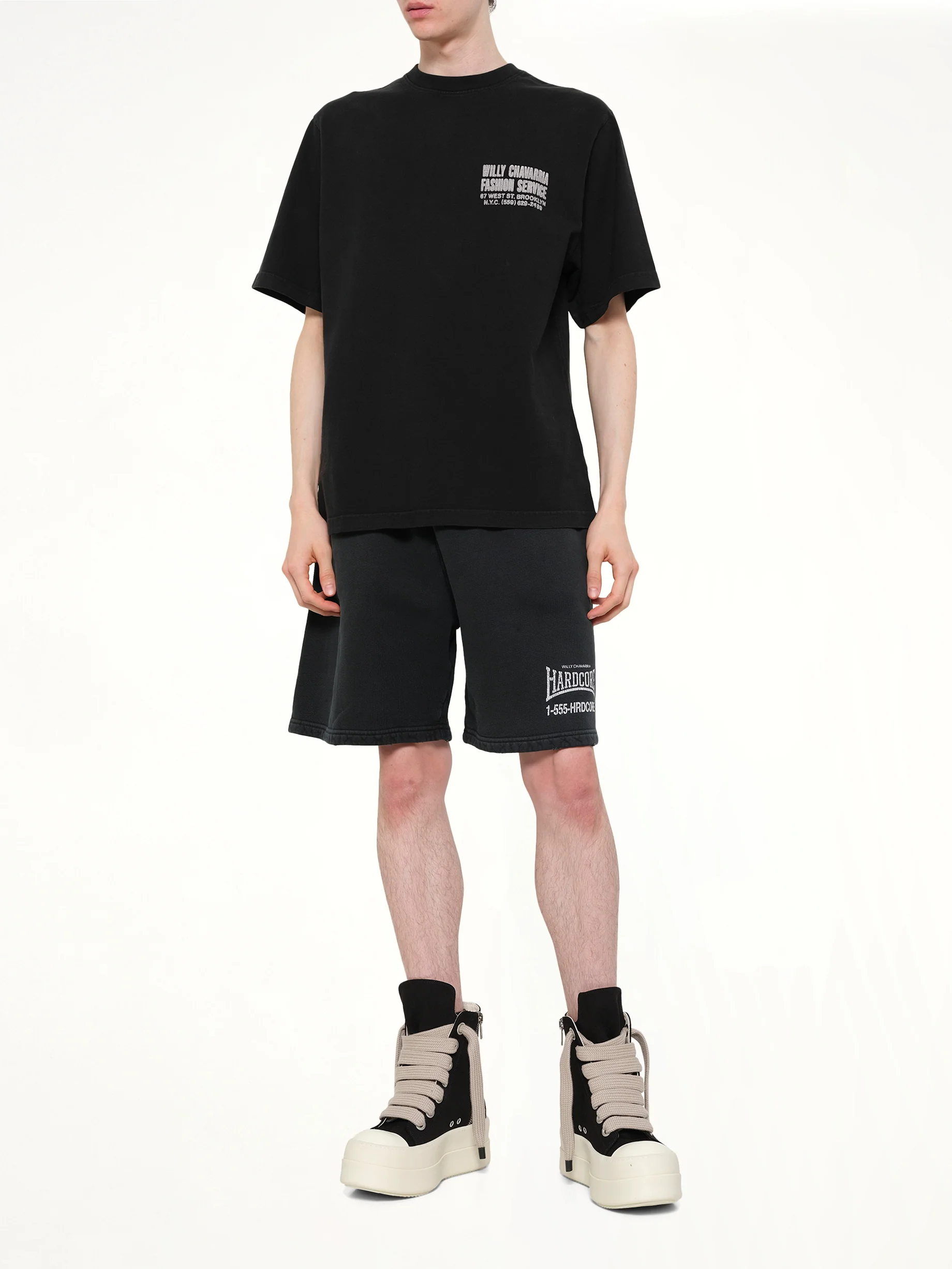 "Hardcore" Buffalo Sweatshort in Black - Image 4
