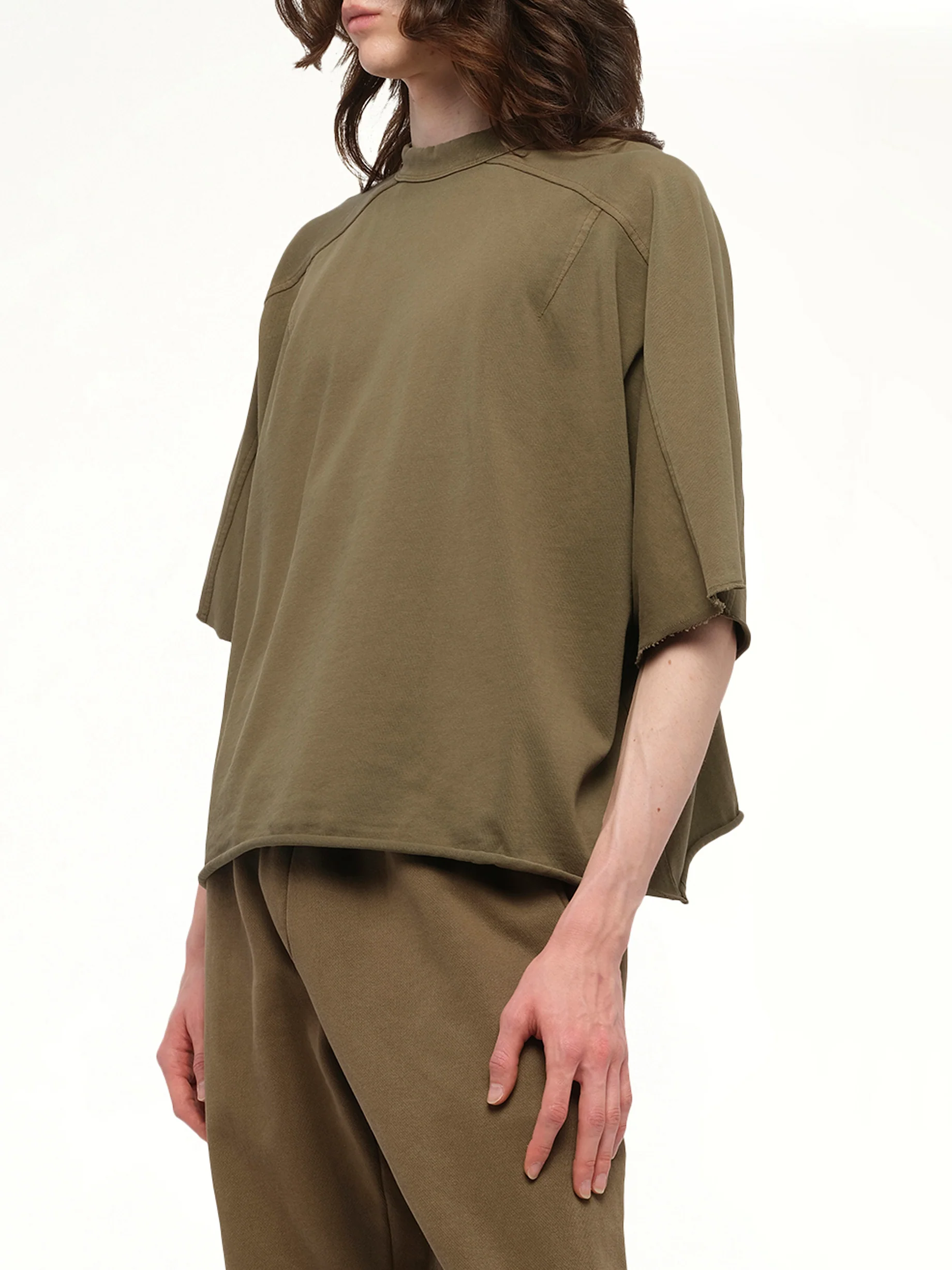 Heavy Dart T-Shirt in Military - Image 6