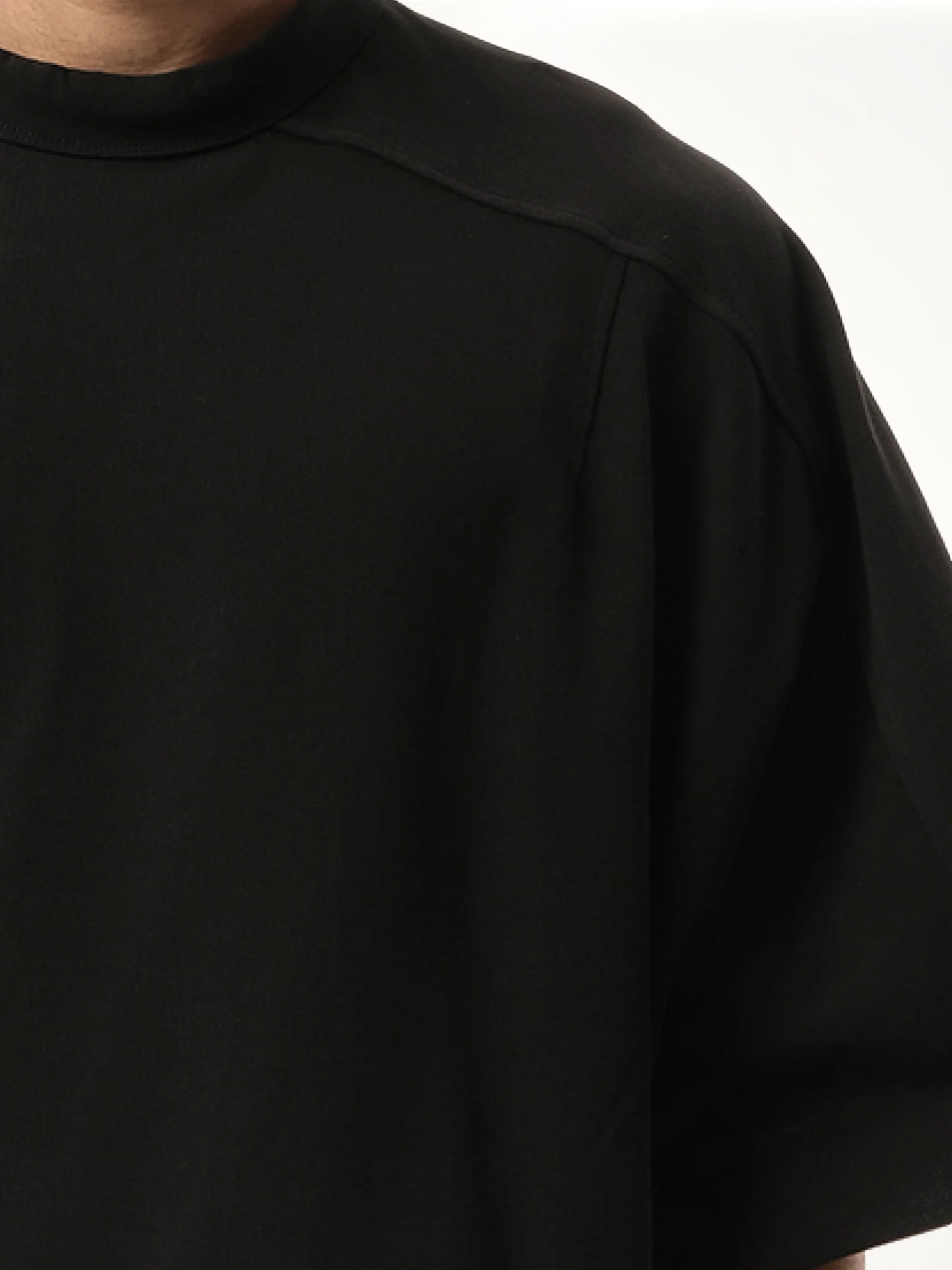 Heavy Dart T-Shirt in Soot - Image 3