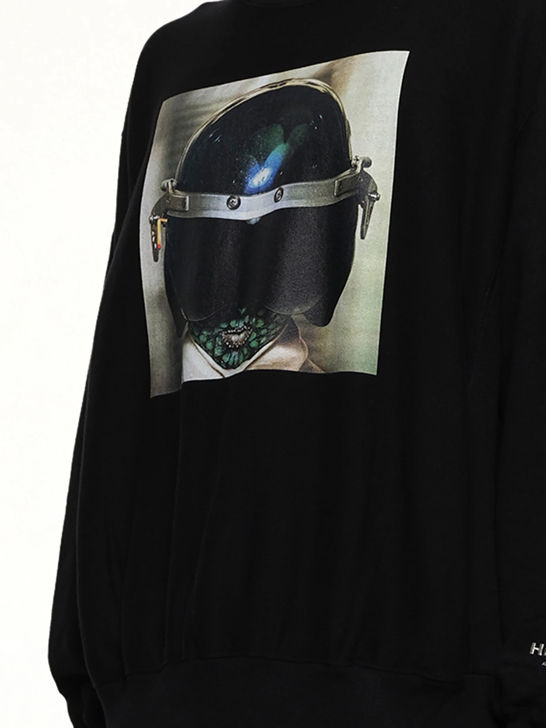 Heldon L/S T-Shirt in Black - Image 6