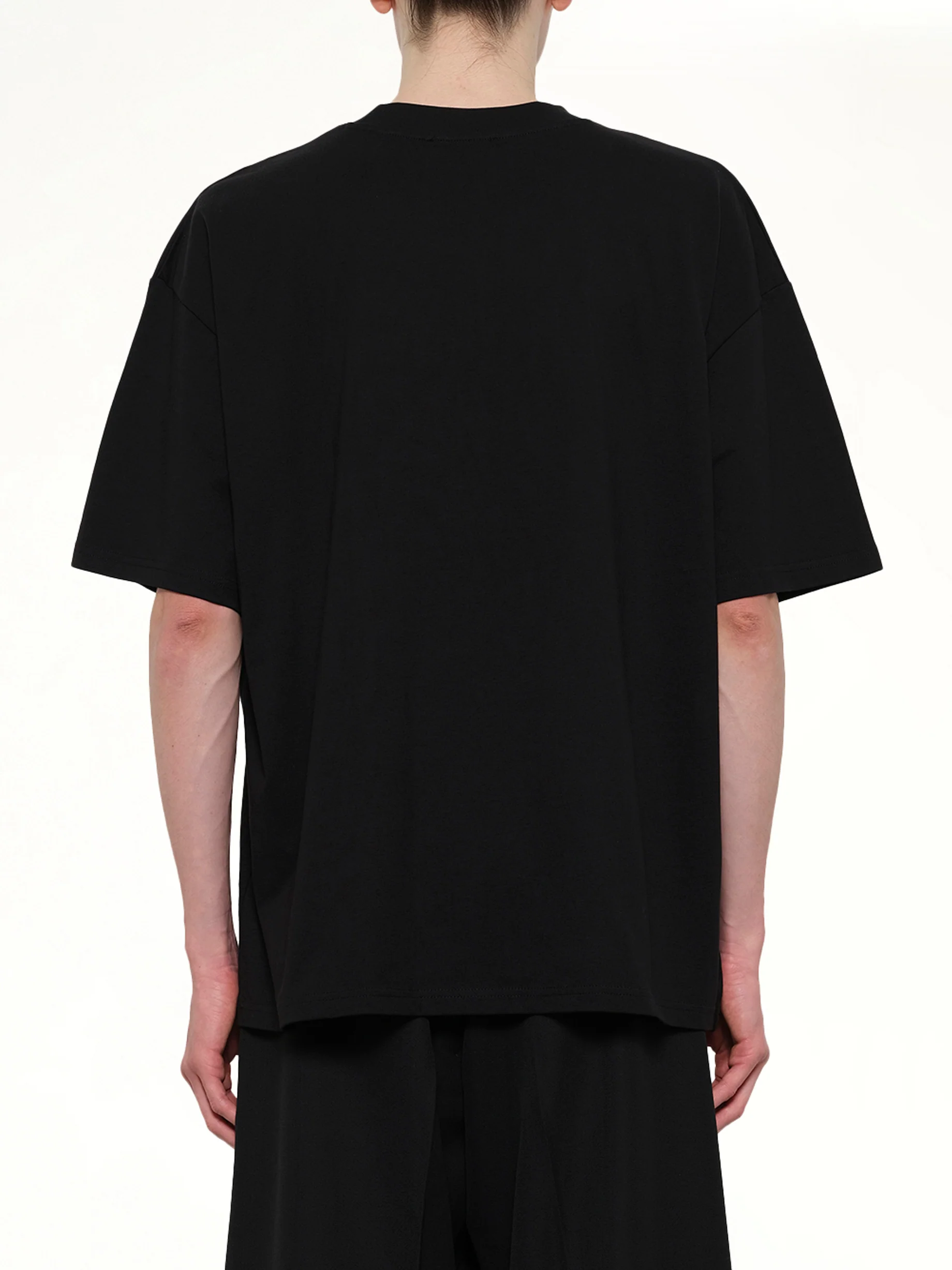Hermine Print Cotton T-Shirt in Black - Image 5