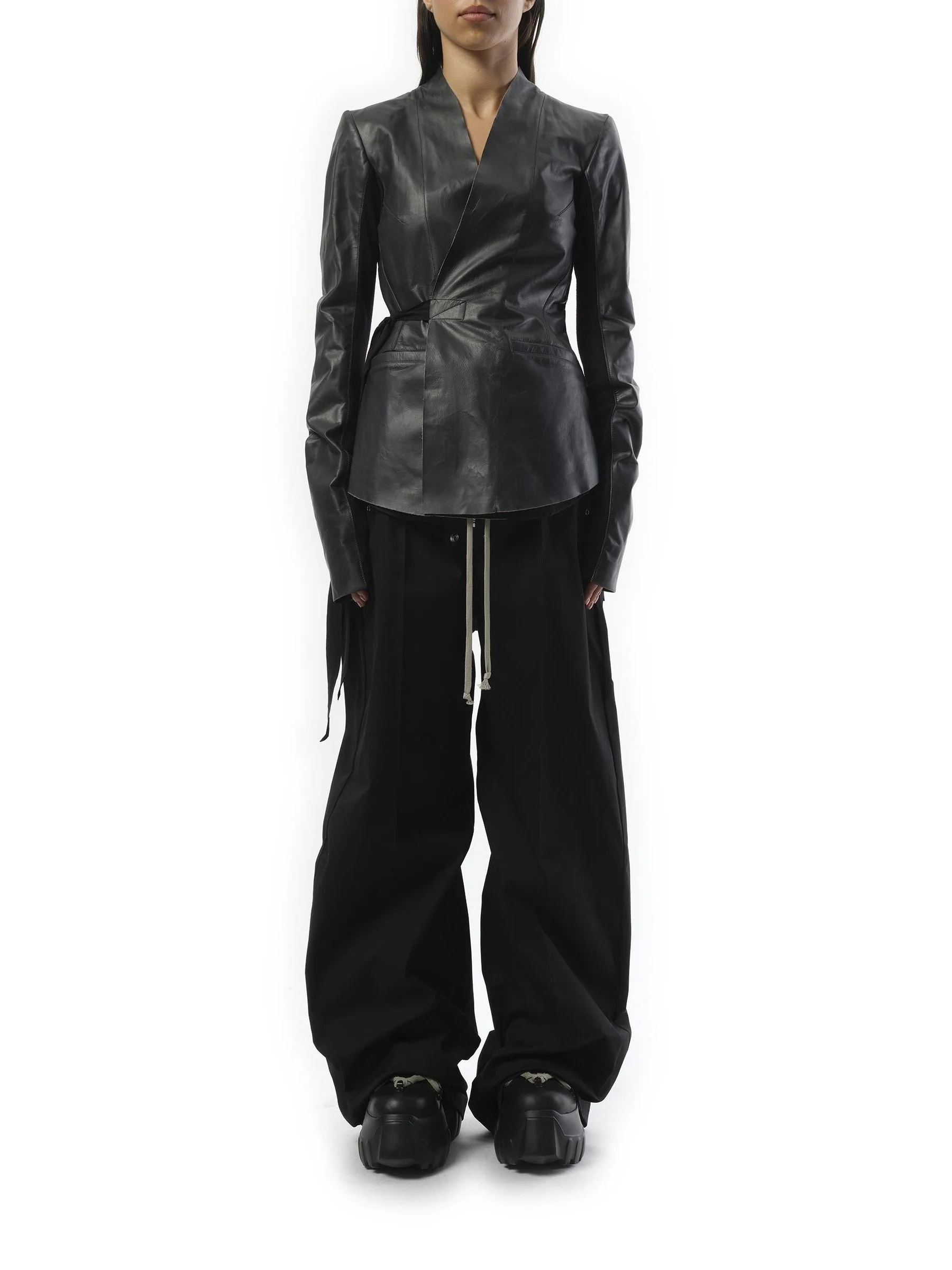 Hollywood Leather Jacket in Black - Image 4