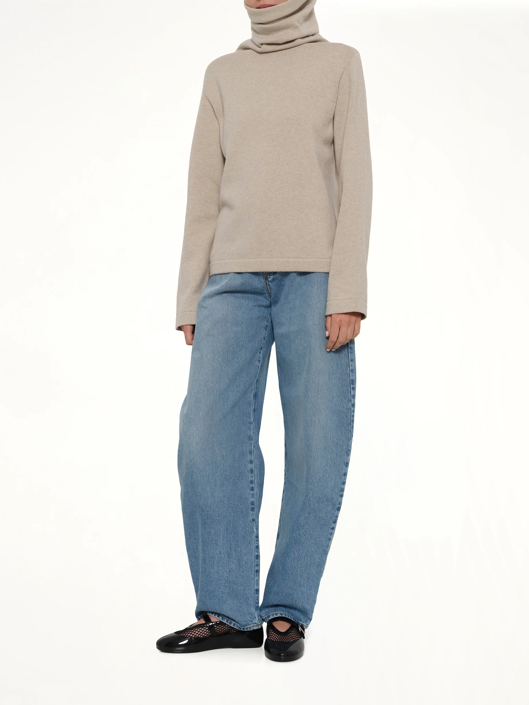 Hooded Jumper in Sable - Image 4