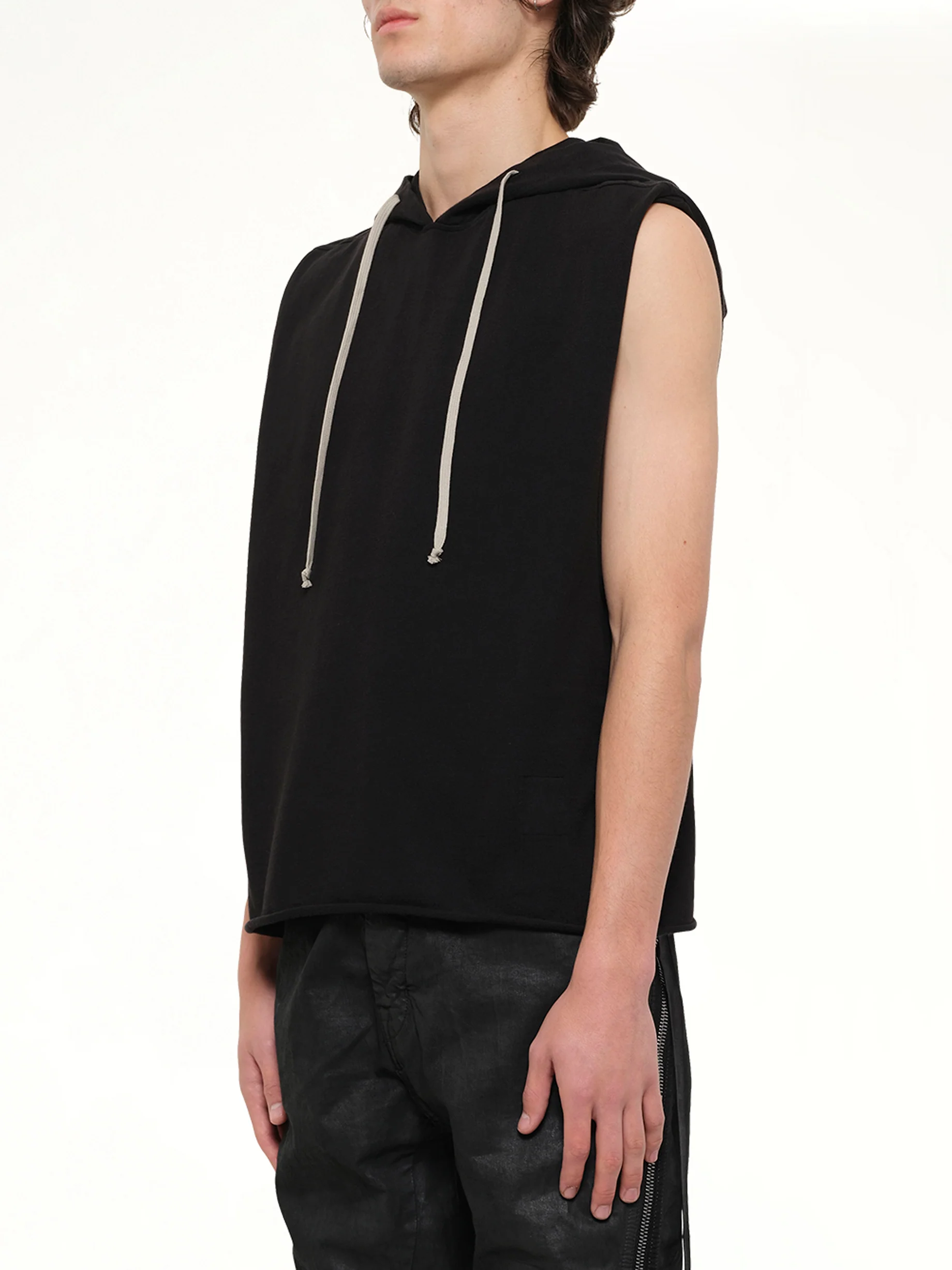 Hooded Tunic in Black - Image 3