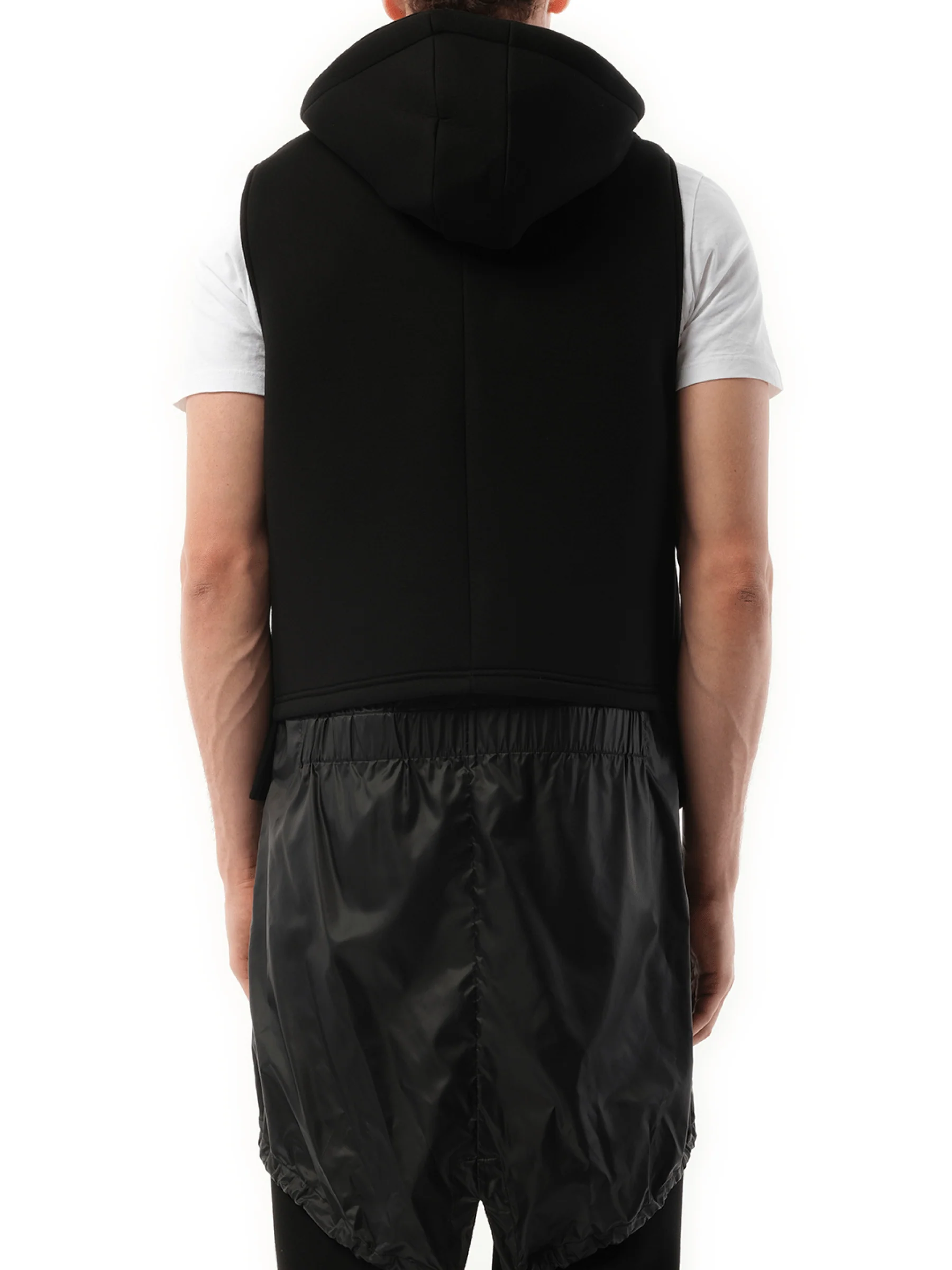 Hoodie in Black - Image 6