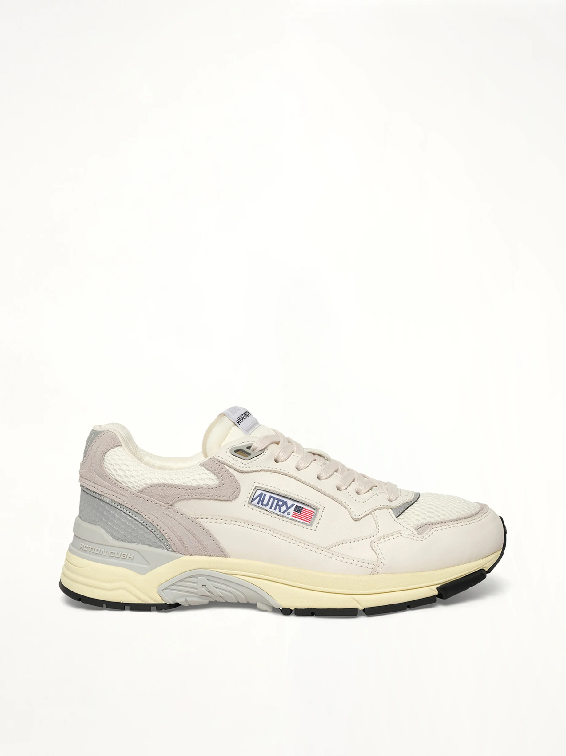 Hyperway Low Sneaker in White/Grey