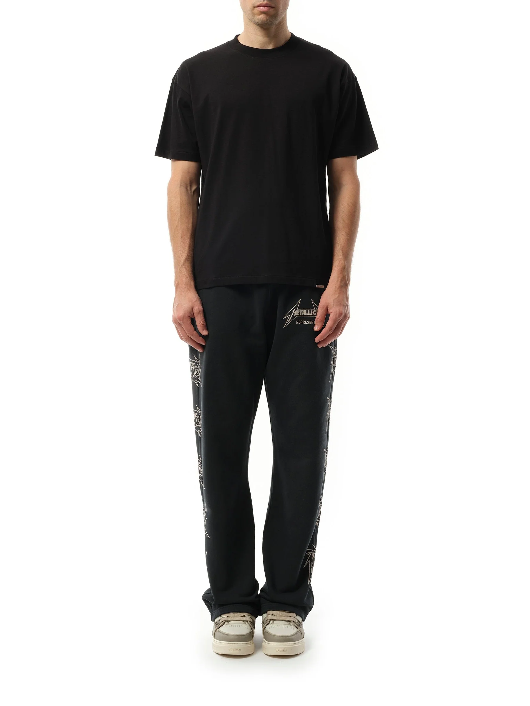 Initial Oversized T-Shirt in Black - Image 4