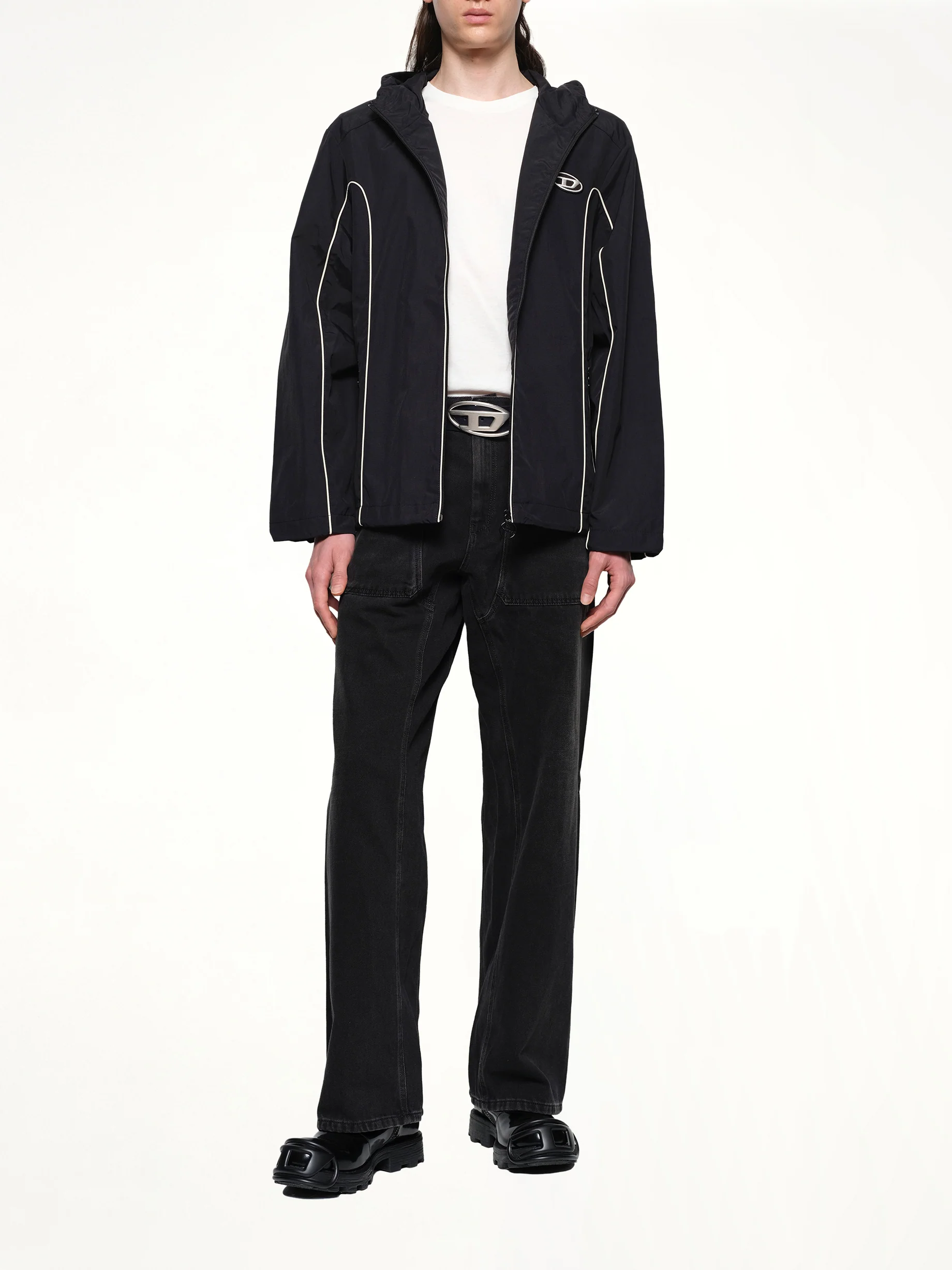 J-HIVES Windbreaker in Black - Image 4