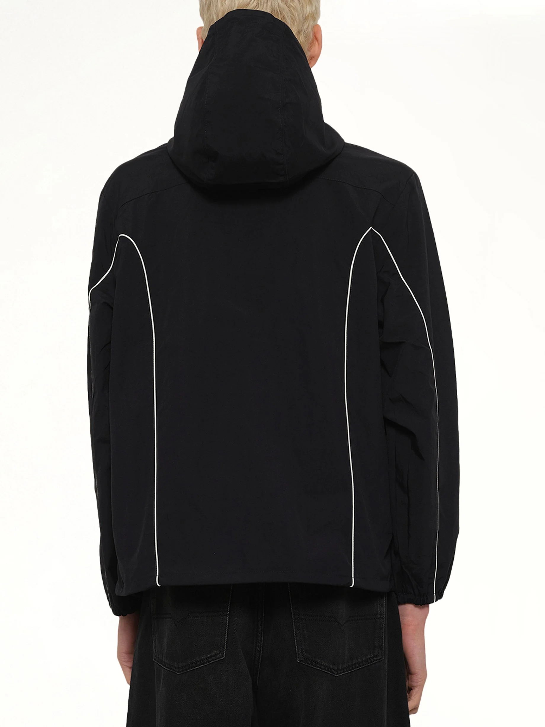 J-HIVES-WRD Jacket in Black - Image 5