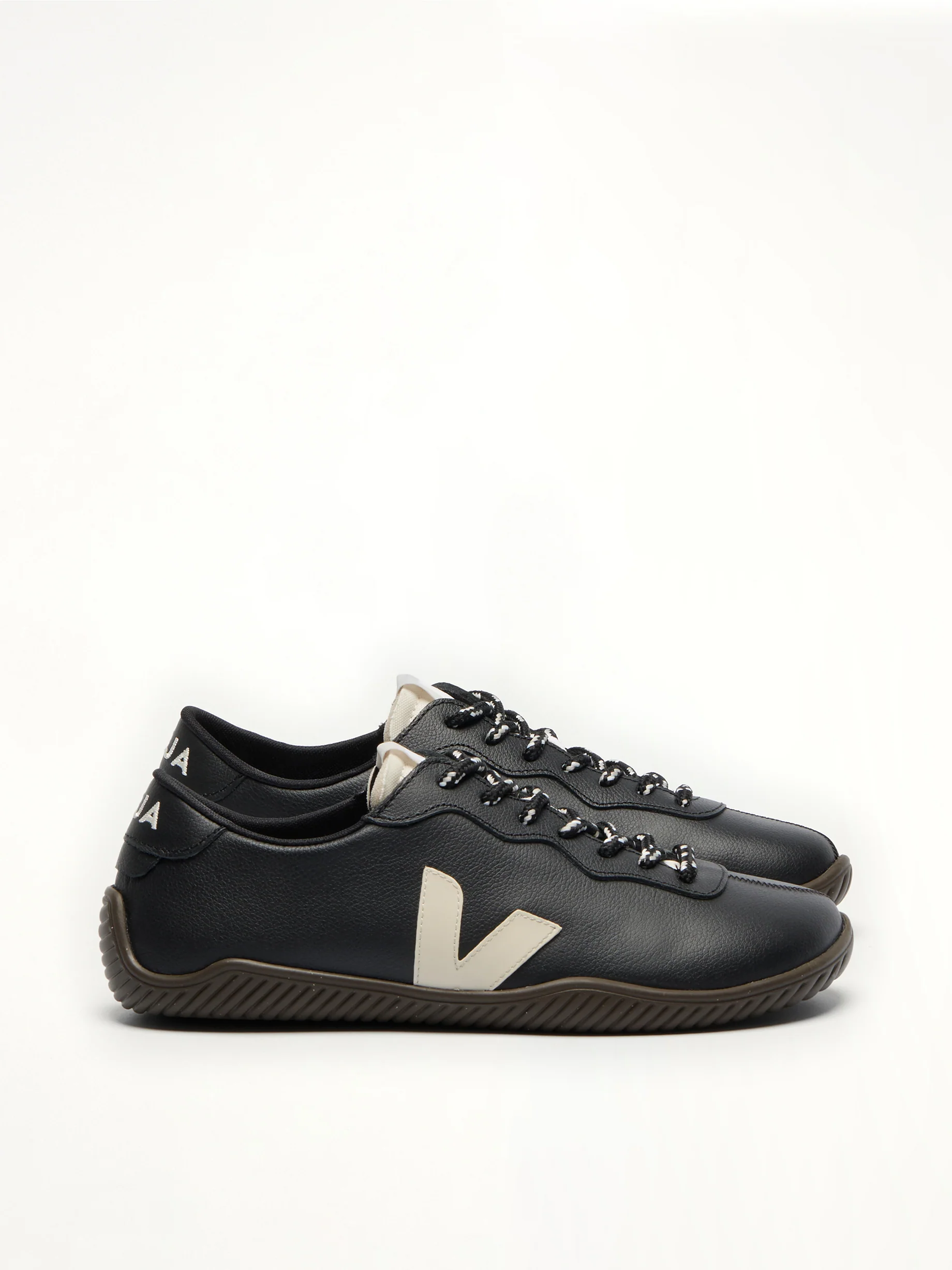 Jitsu Sneaker in Black/Pierre Eagle