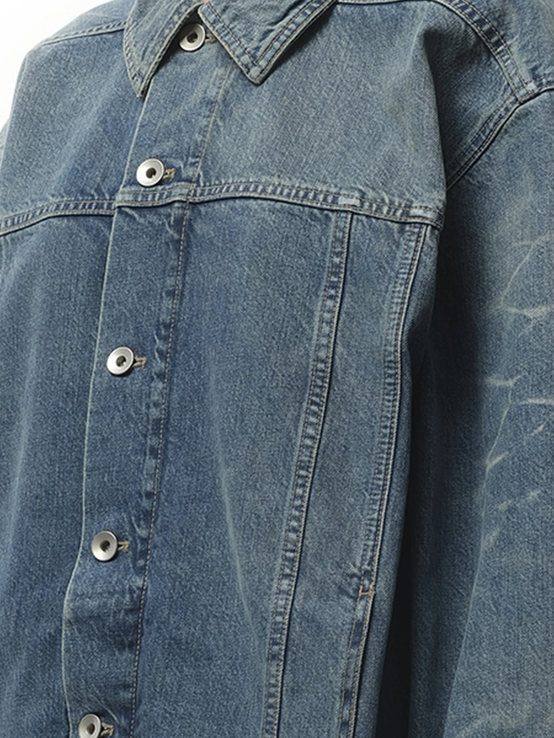 Jumbo Denim Worker Jacket in Washed Indigo - Image 3
