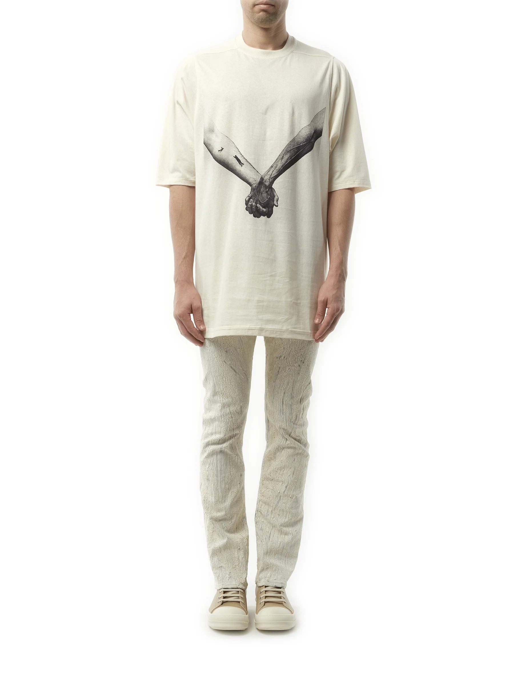 Jumbo SS "Holding Hands" T-Shirt in Natural/Black - Image 4
