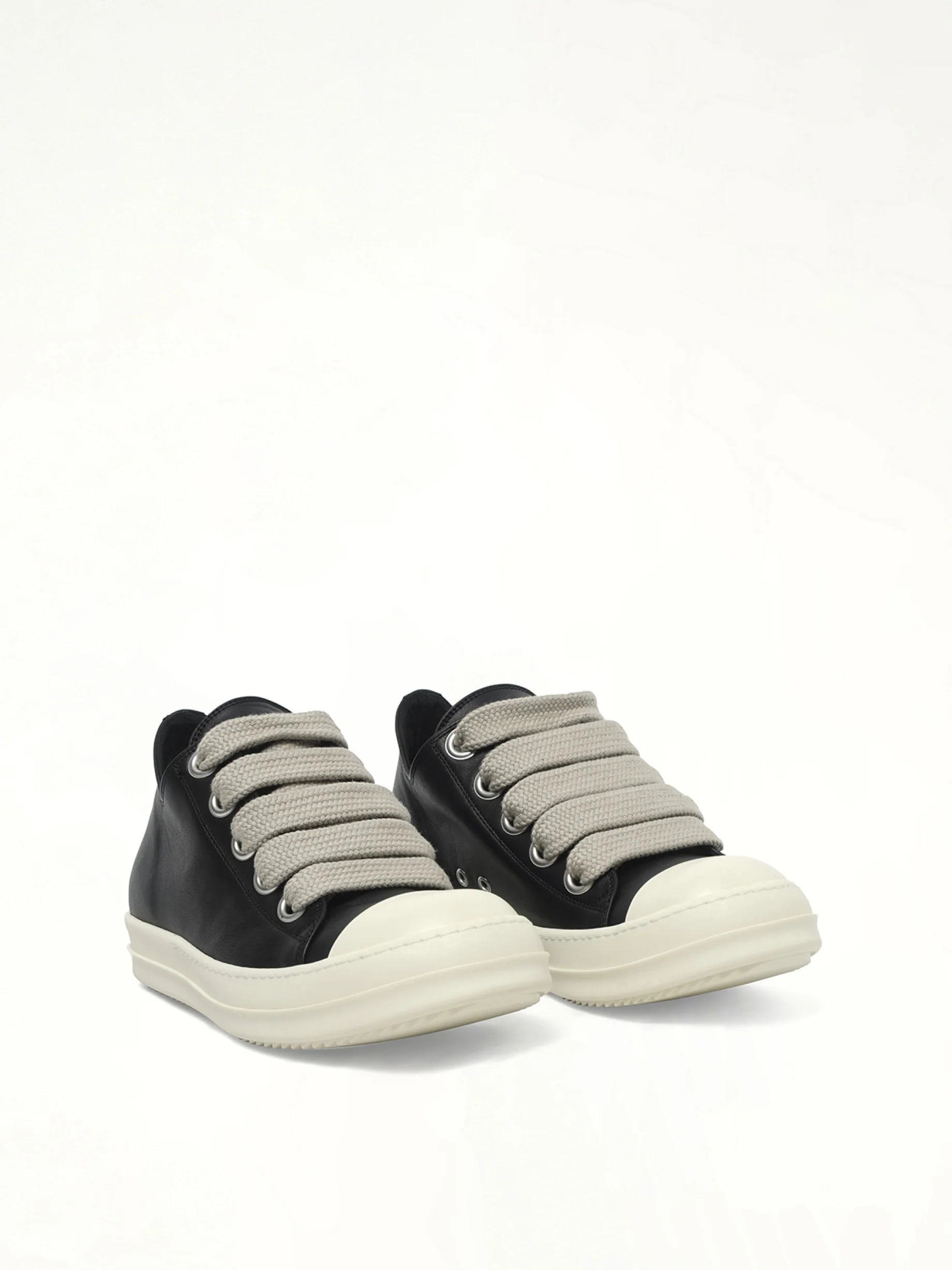 Jumbolace Low Sneaks in Black/Milk/Milk - Image 2
