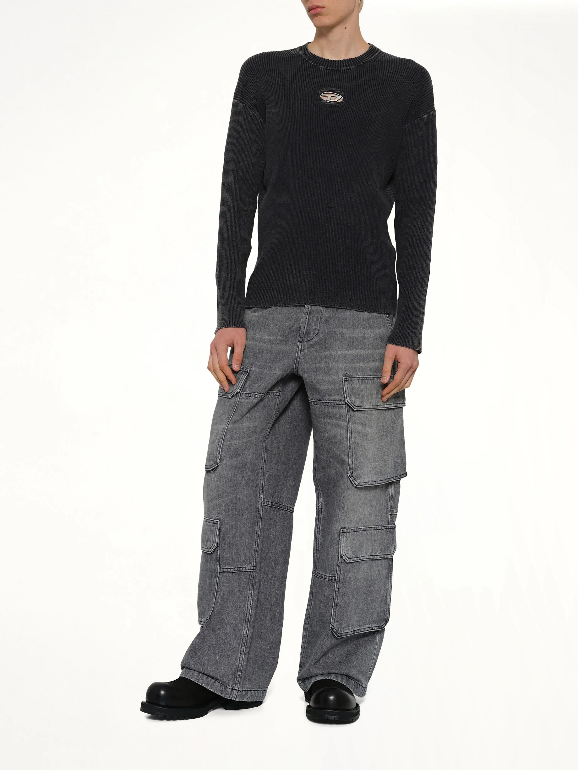 K-DARREN-D Sweater in Black - Image 4