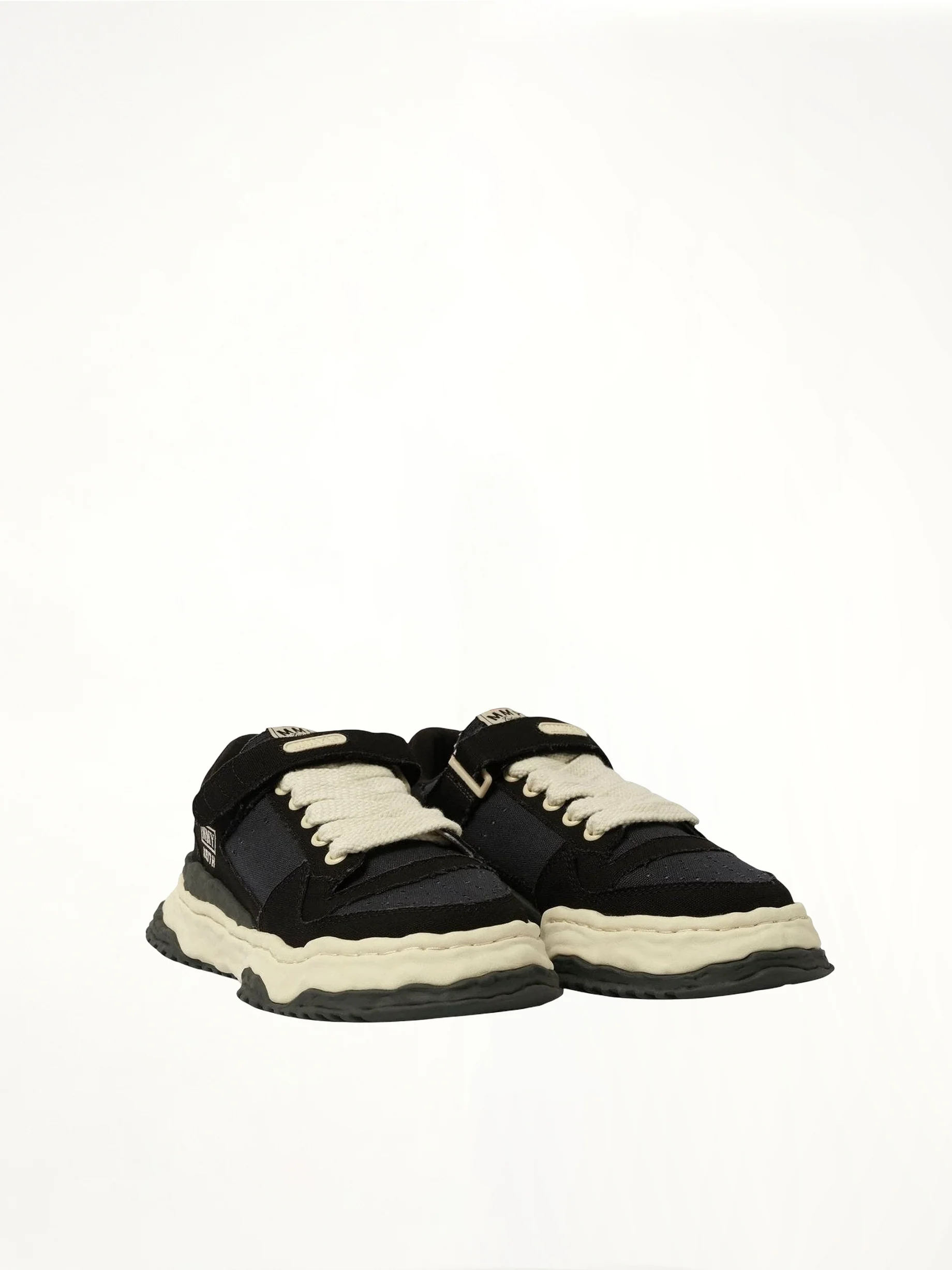 KEITH OG Low Top Sneaker in Black/White - Image 2