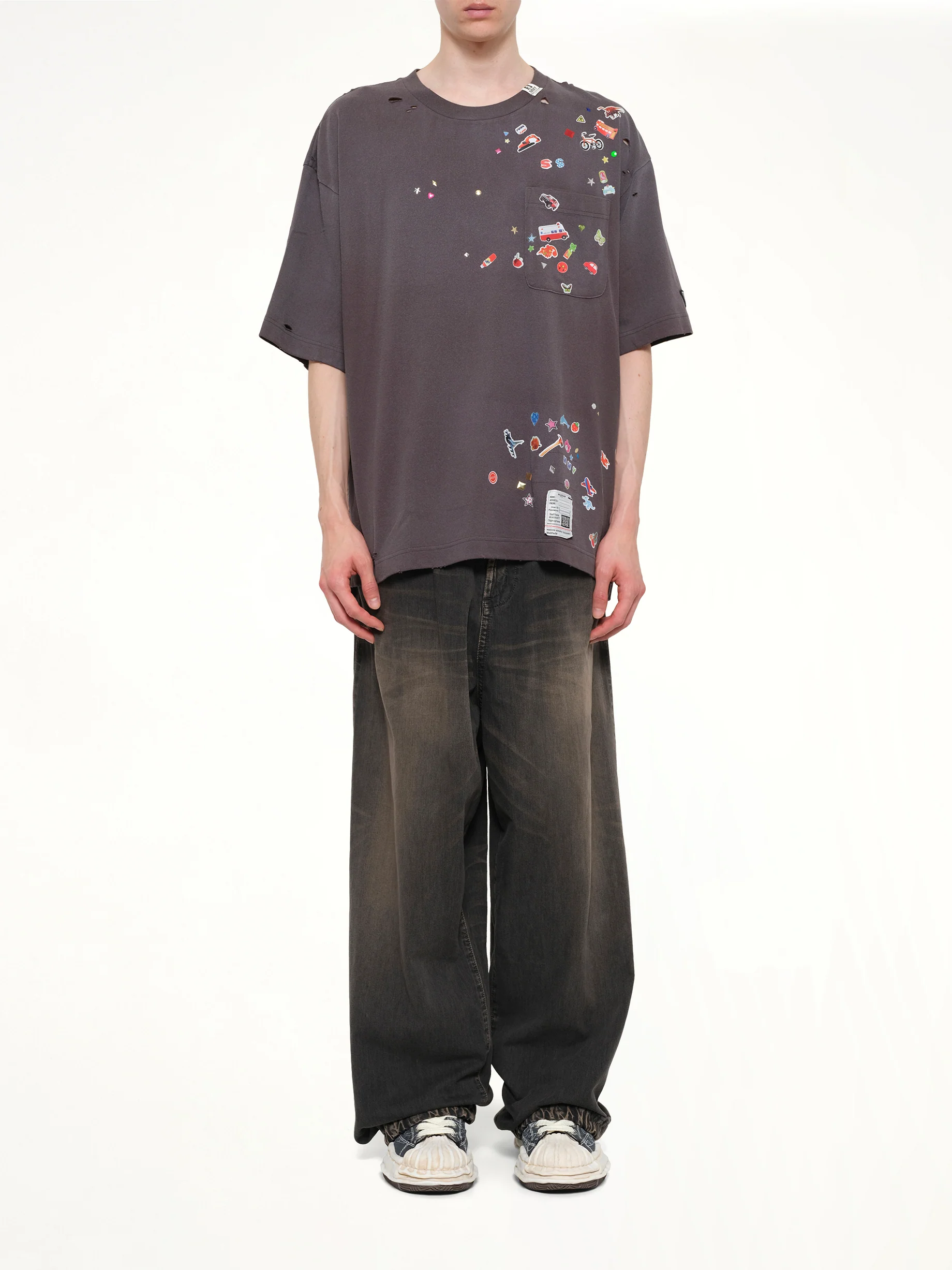 Kids Sticker T-Shirt in Black - Image 7