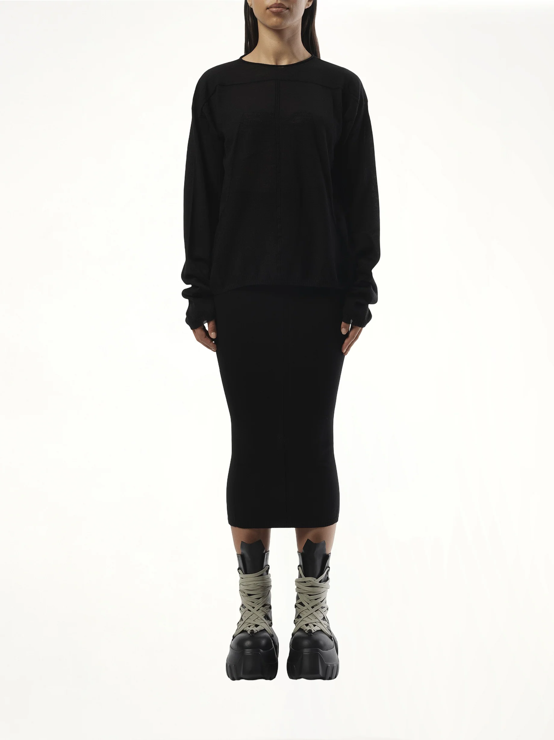 Knit Pullover in Black - Image 4