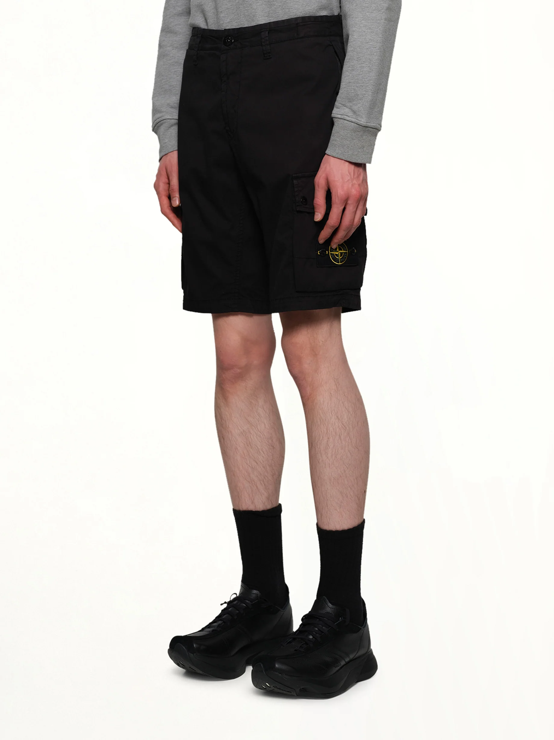 L10001 Supima Bermuda Shorts in Black - Image 3