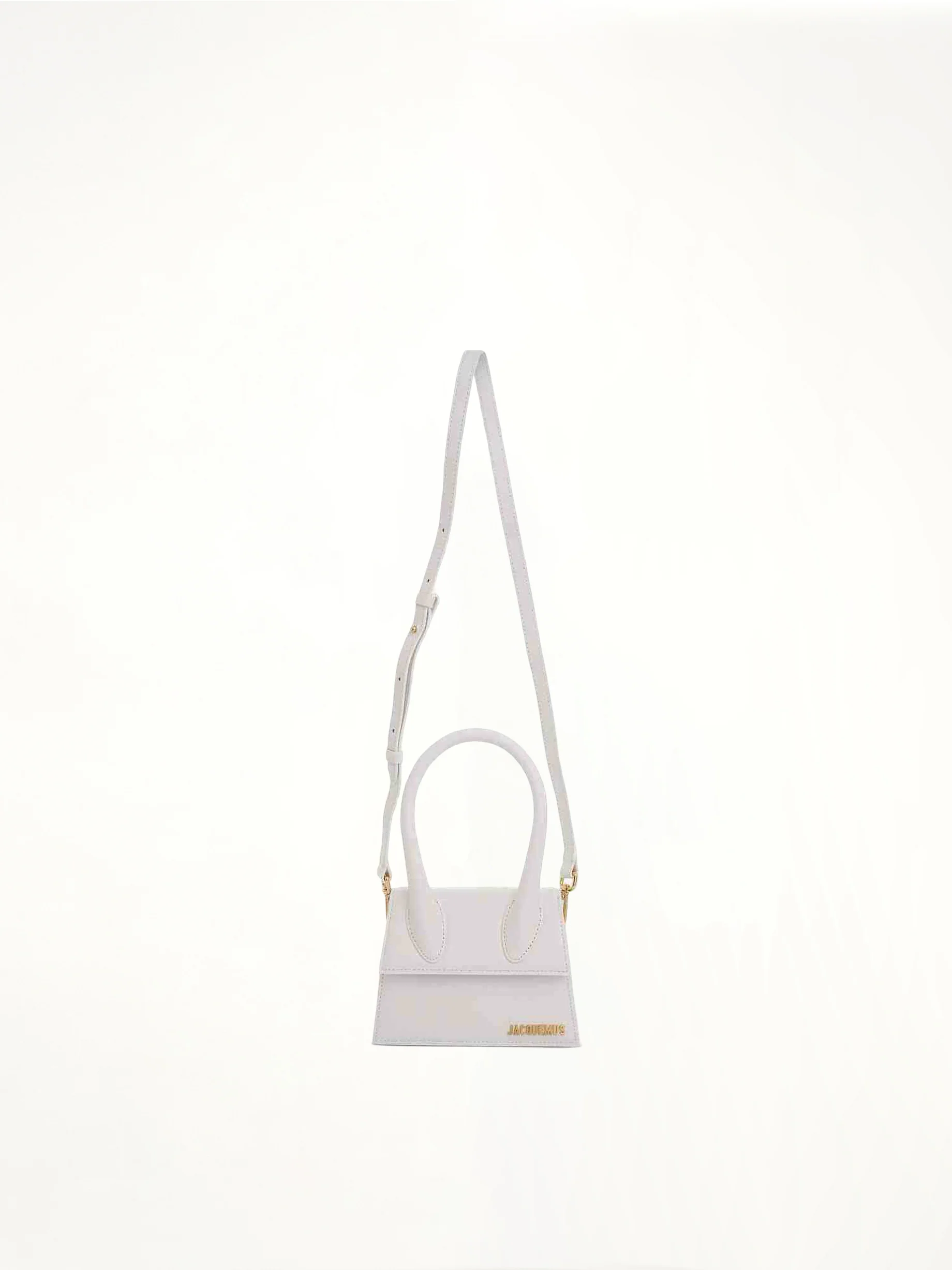 Le Chiquito Moyen Leather Bag in White - Image 5