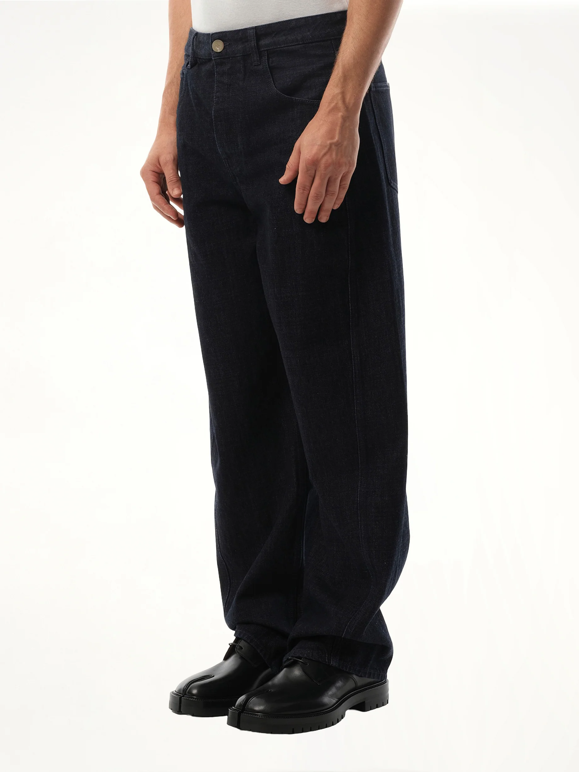 Le Denim Mirada in Dark Navy - Image 5