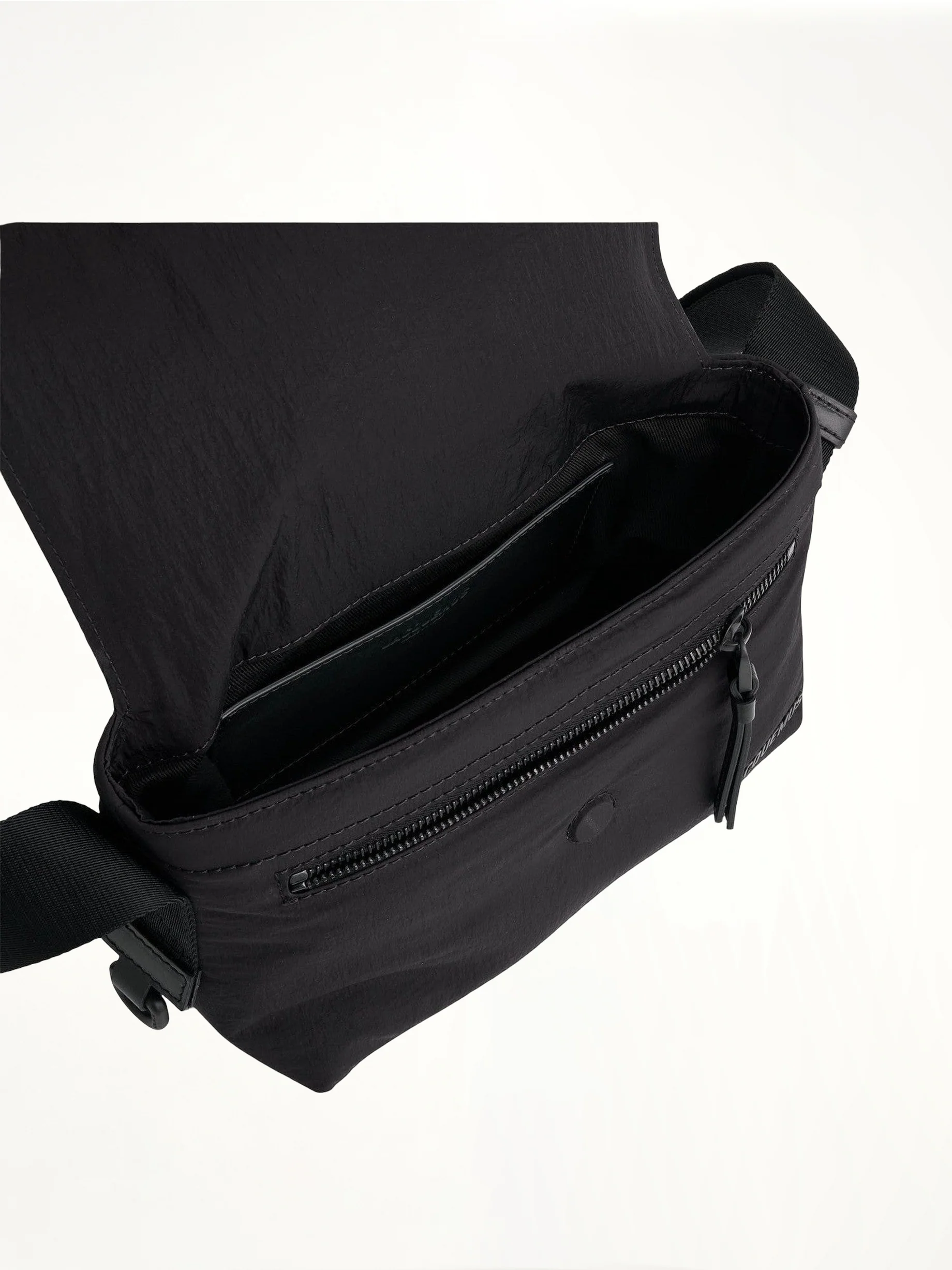 Le Petit Messenger Bambi Bag in Black - Image 5