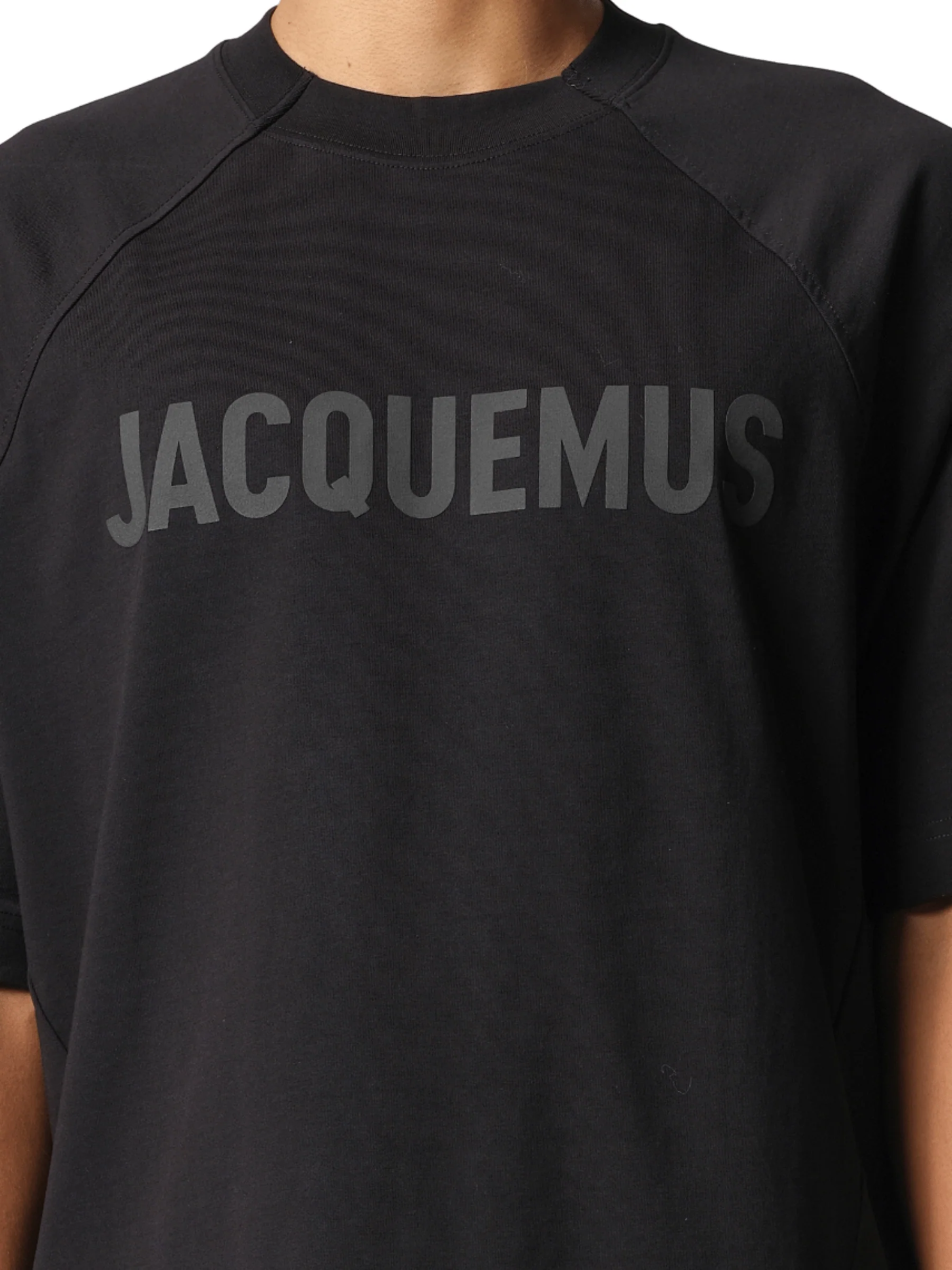 Le T-Shirt Typo in Black - Image 3