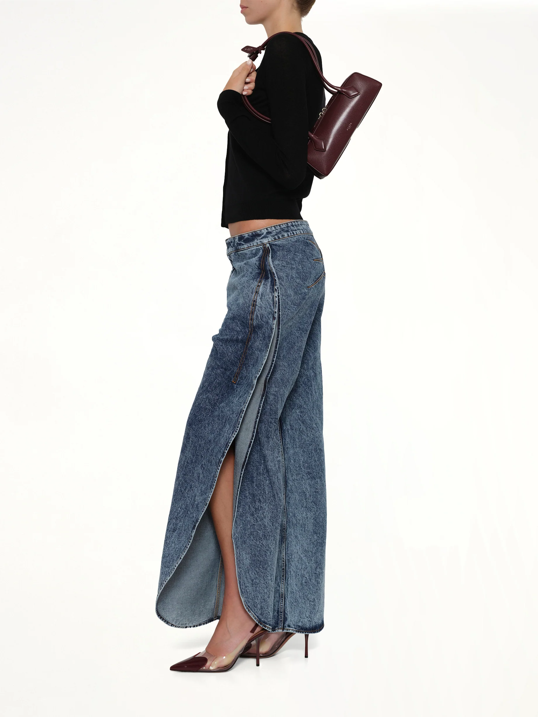 Le Teckel Small Bag in Rouge Grenat - Image 4