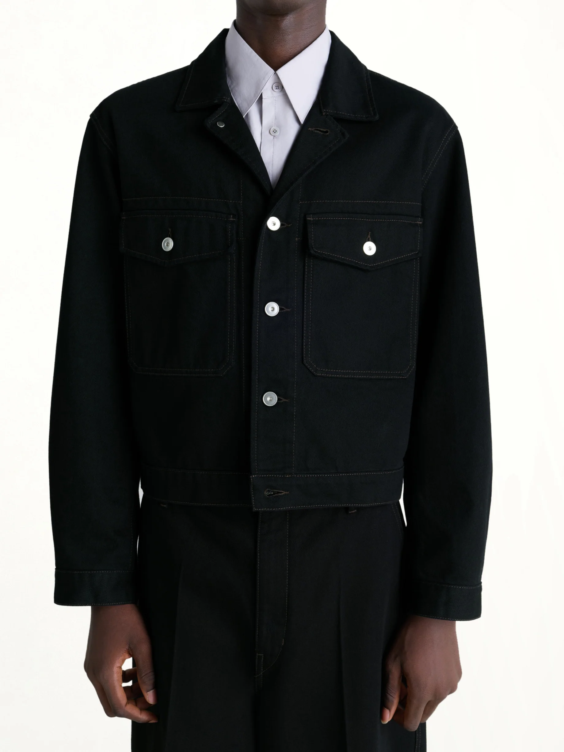 Trucker Jacket in Black