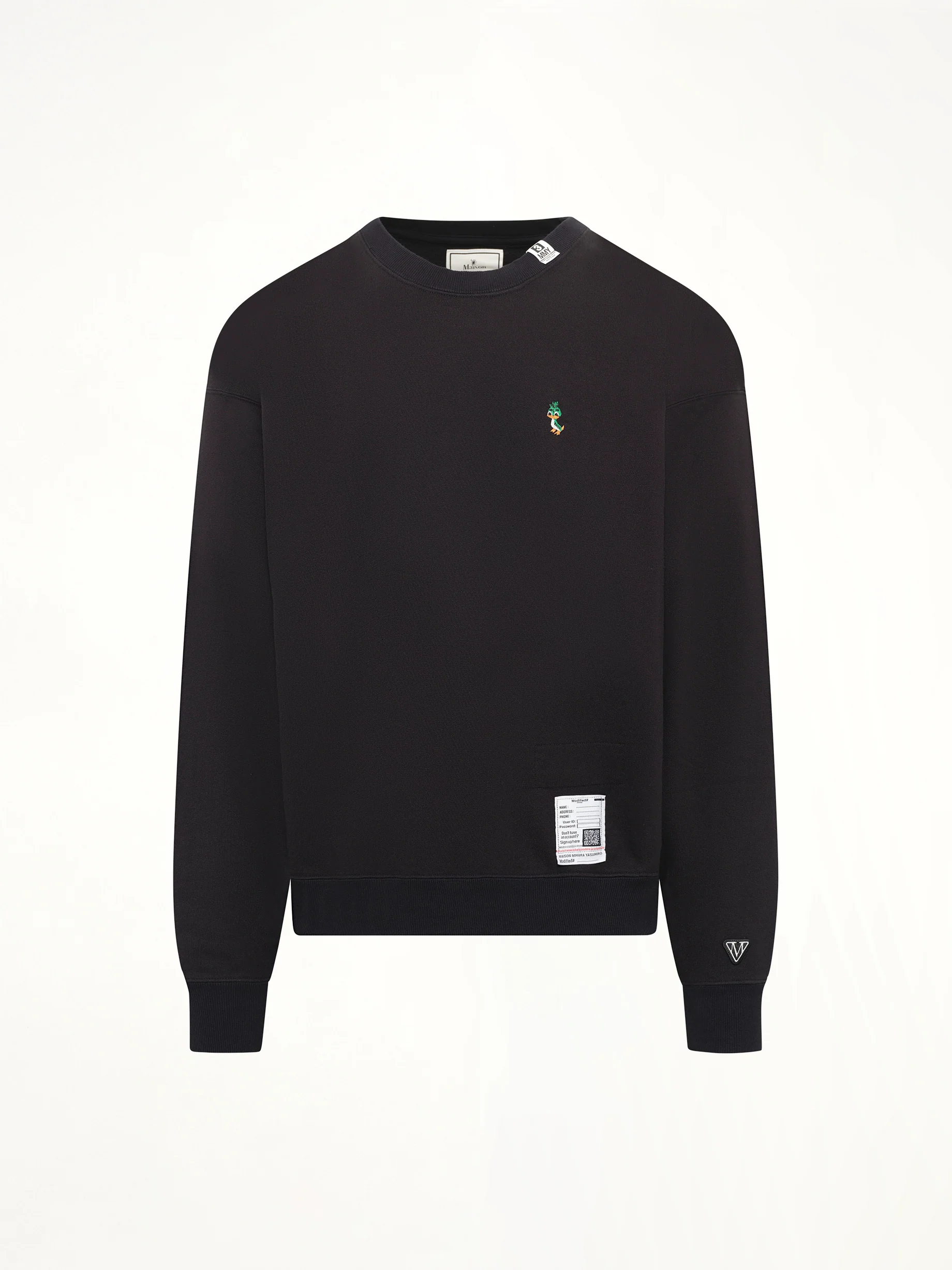 Leon Embroidery Pullover in Black - Image 2