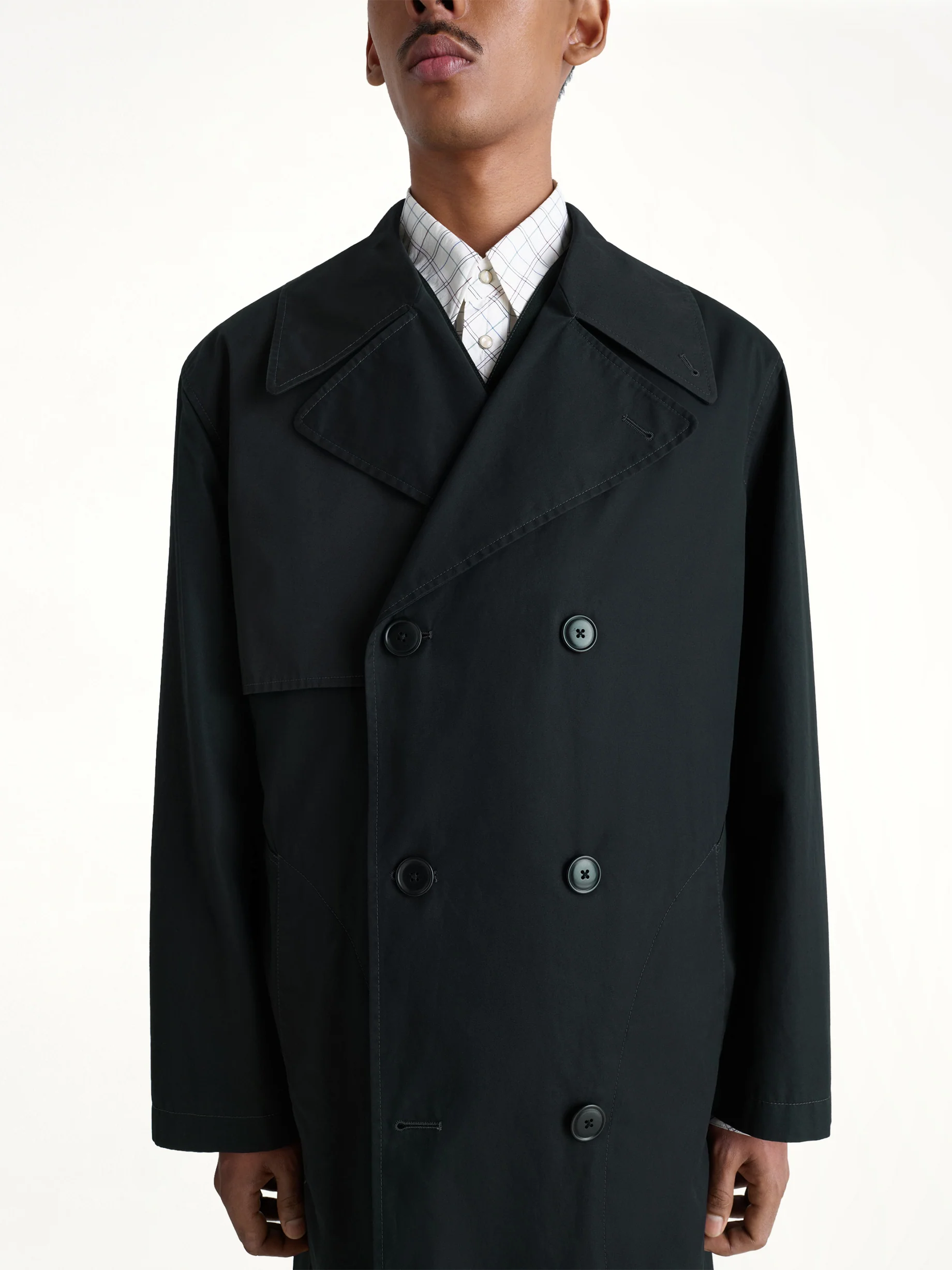 Light Trench Coat in Black