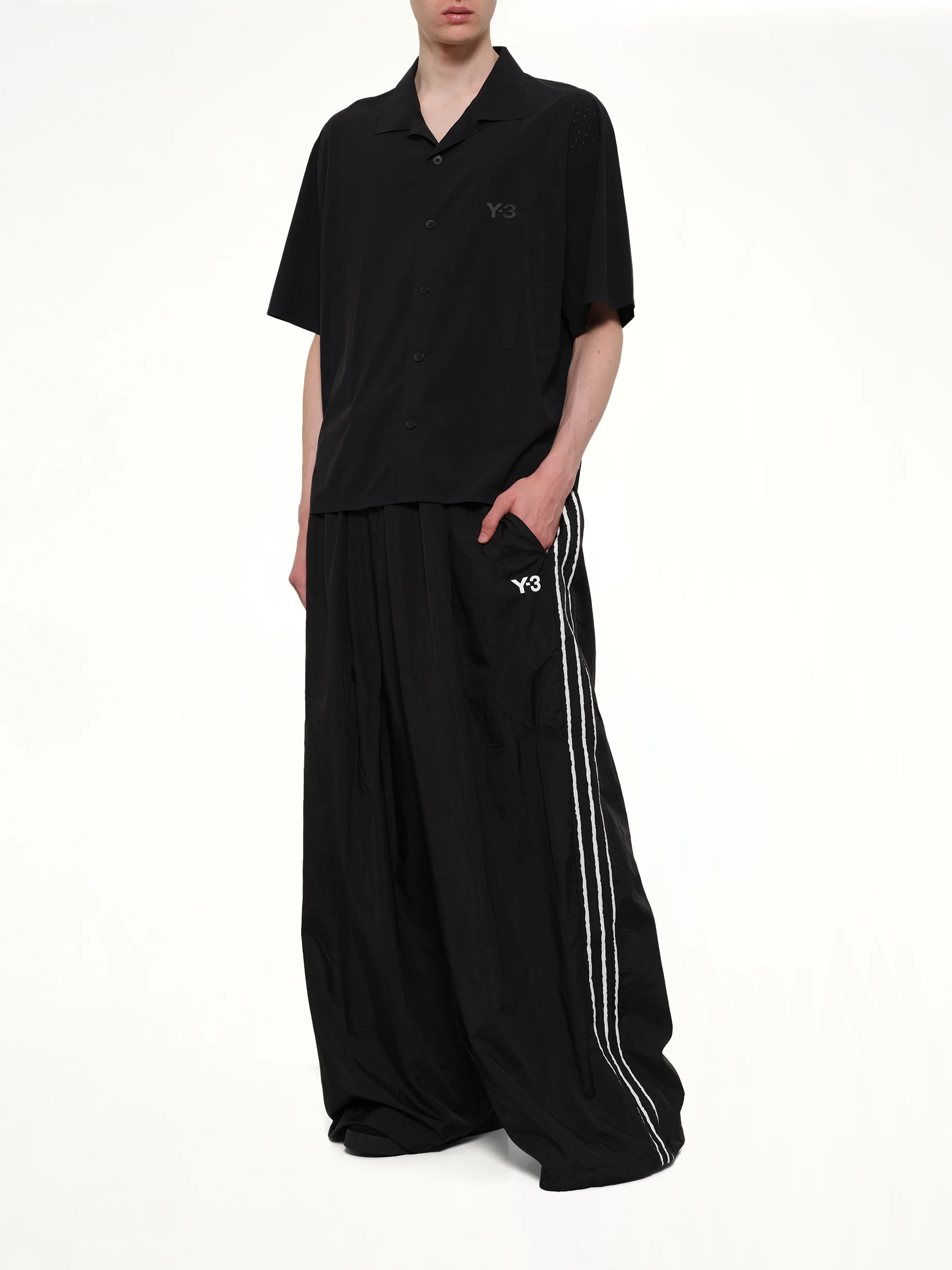 Light Woven Shirt in Black - Image 4