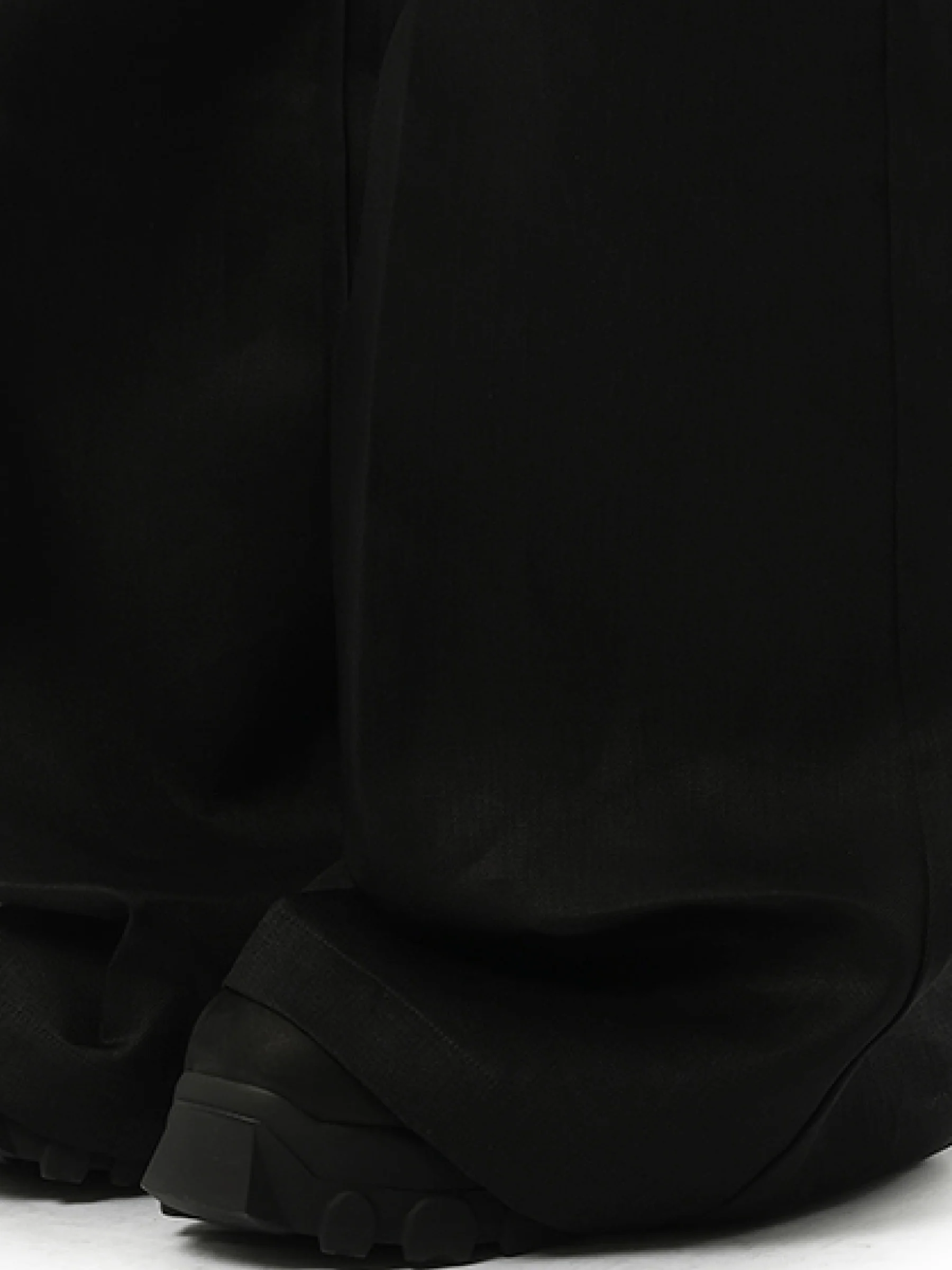 Linen Wide Bela Pants in Black - Image 3