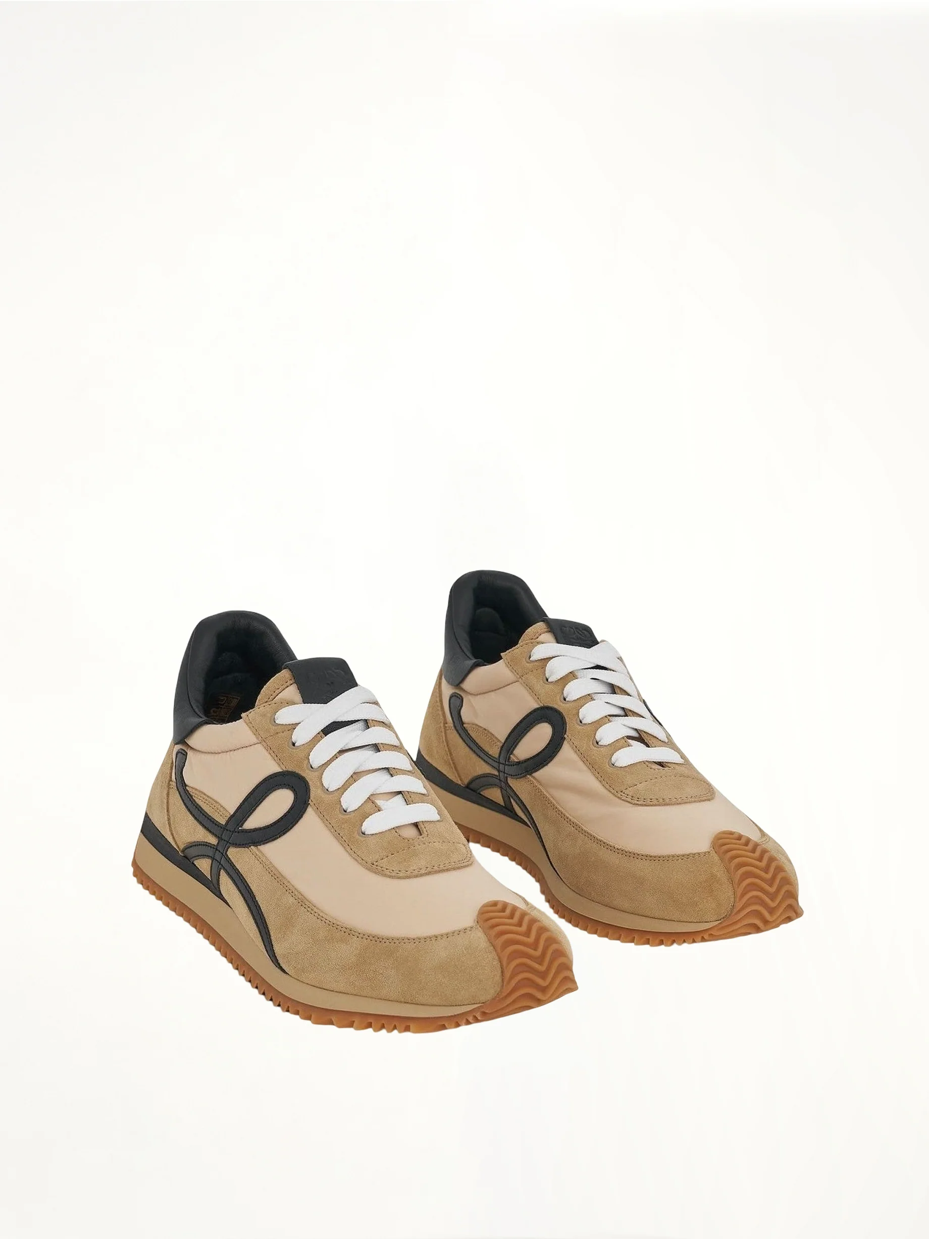Loewe Flow Runner Sneaker in Gold - Image 2