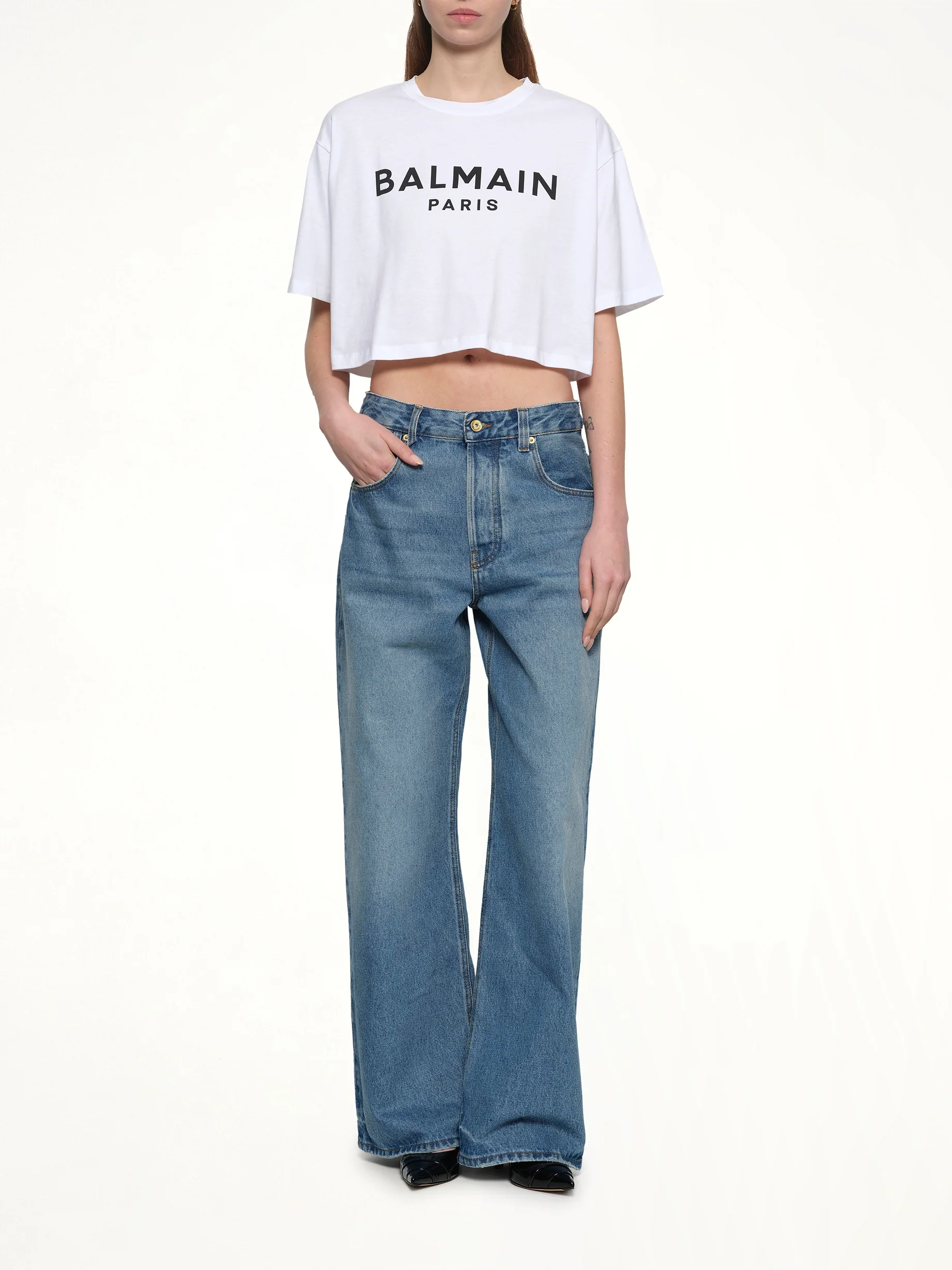 Logo Print Cropped T-Shirt in White/Black - Image 4