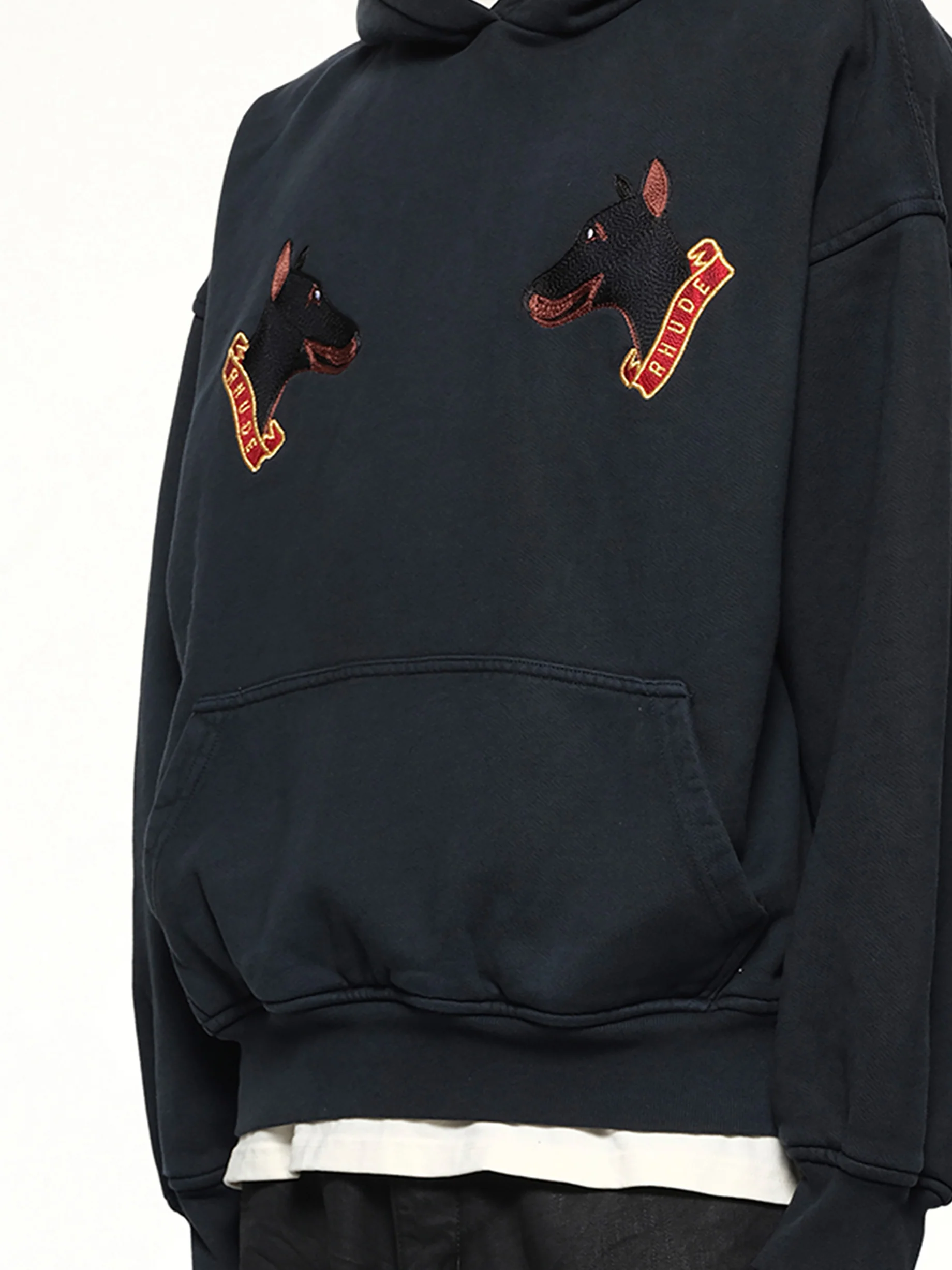 London Hound Hoodie in Vintage Black - Image 6