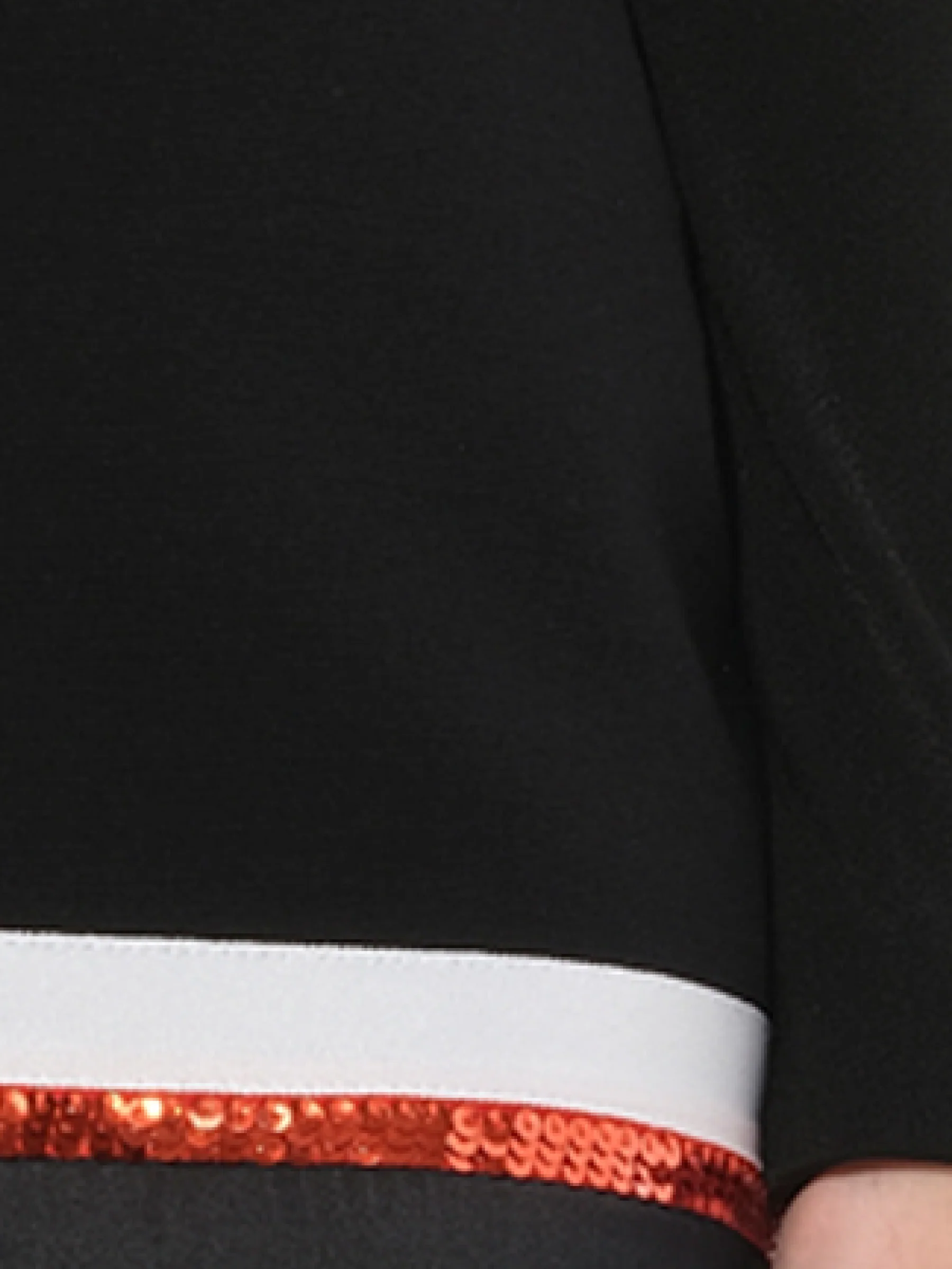 Long Dress in Black/Red/White - Image 3