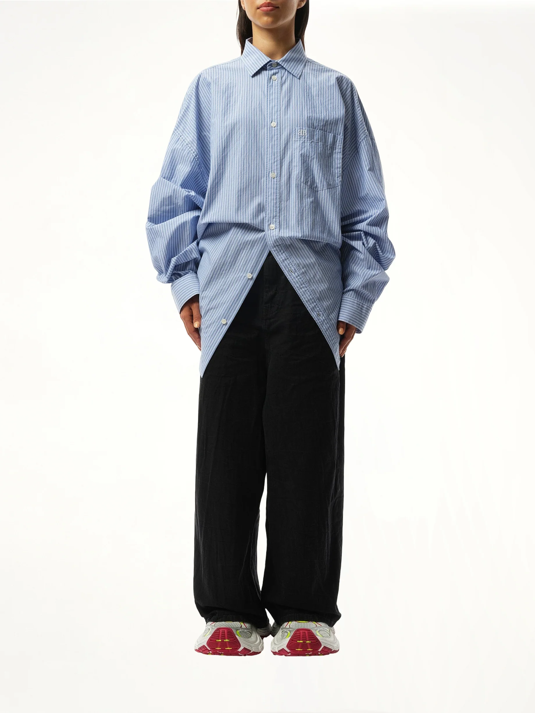 Long Sleeve Knotted Shirt in Blue/White - Image 4