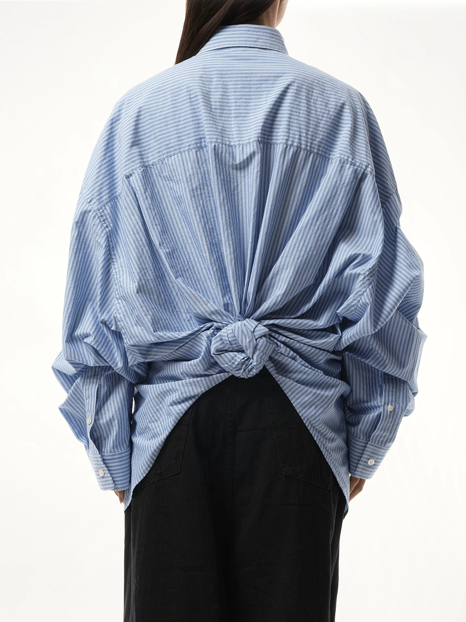 Long Sleeve Knotted Shirt in Blue/White - Image 6