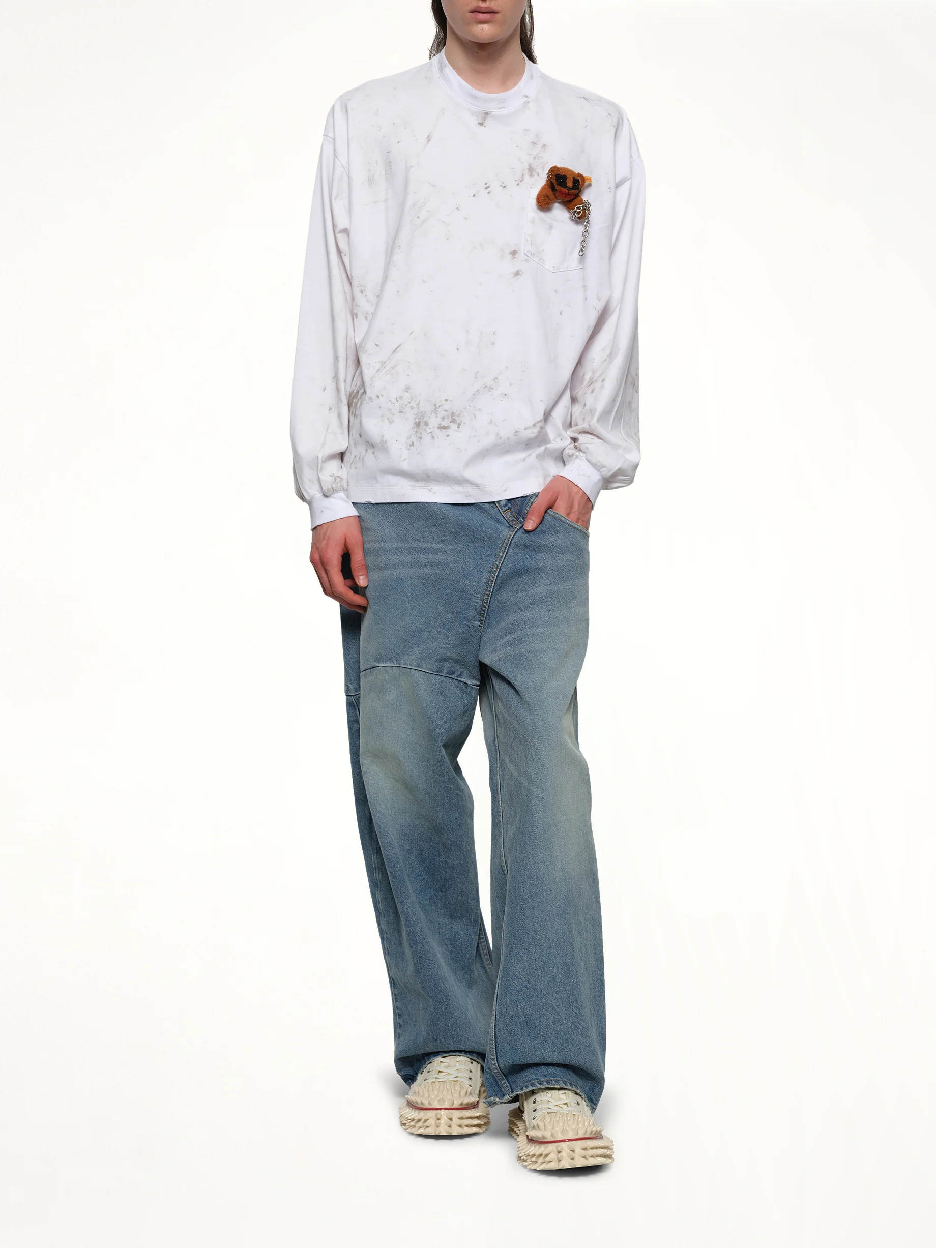 Long Sleeve T-Shirt With Villain Bear in White - Image 4